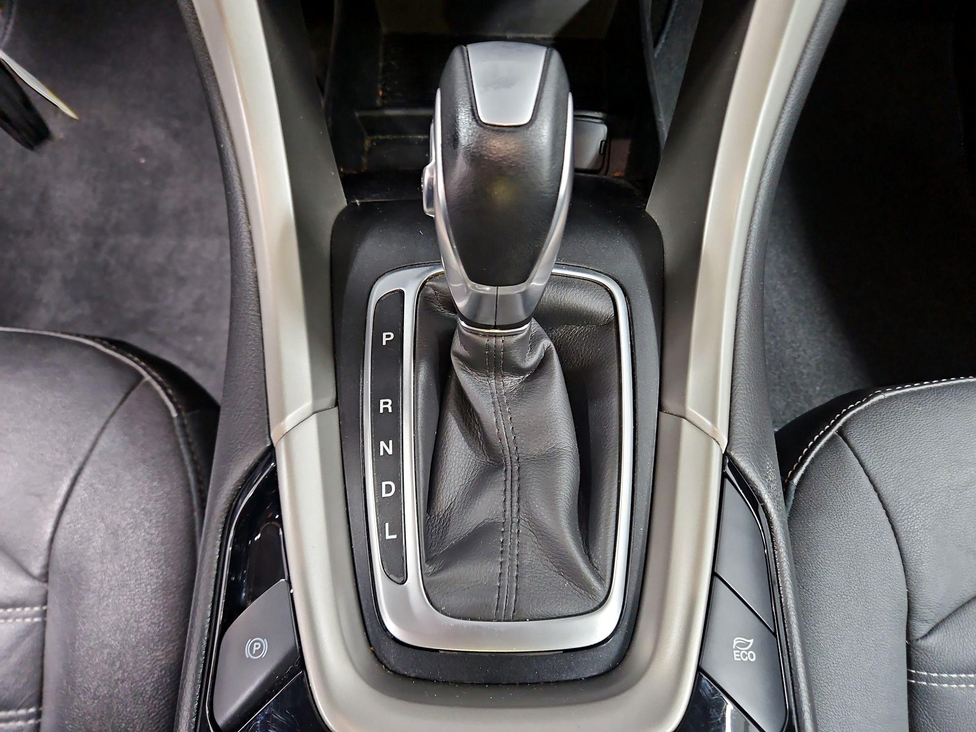 Thumbnail: 2016 Ford Fusion - 18