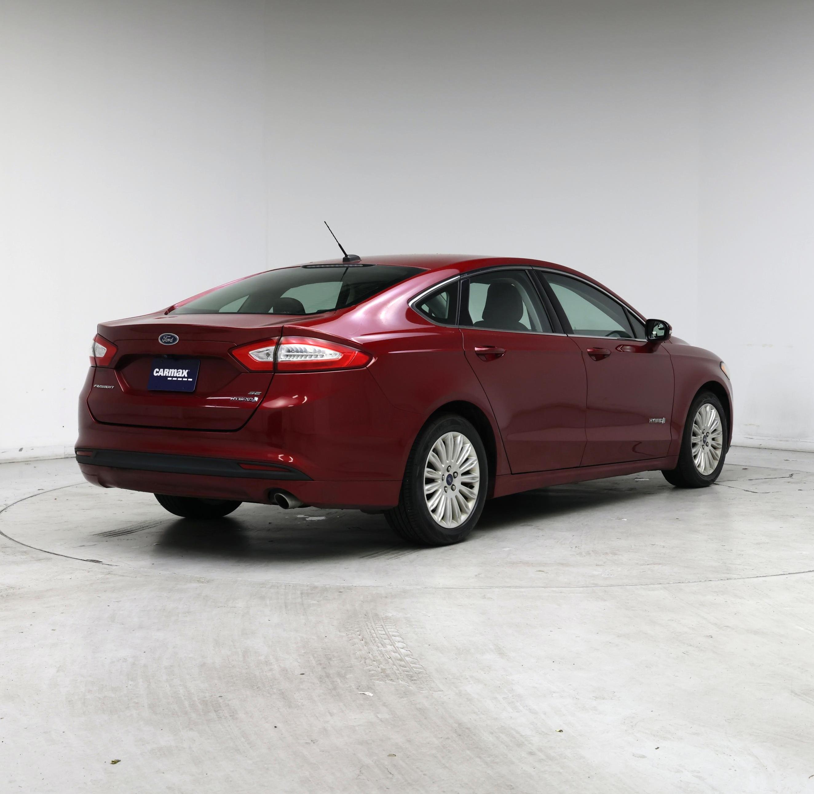 Thumbnail: 2016 Ford Fusion - 8