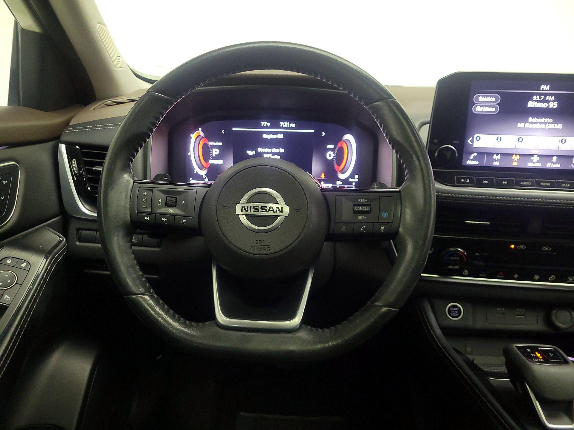Thumbnail: 2021 Nissan Rogue - 10