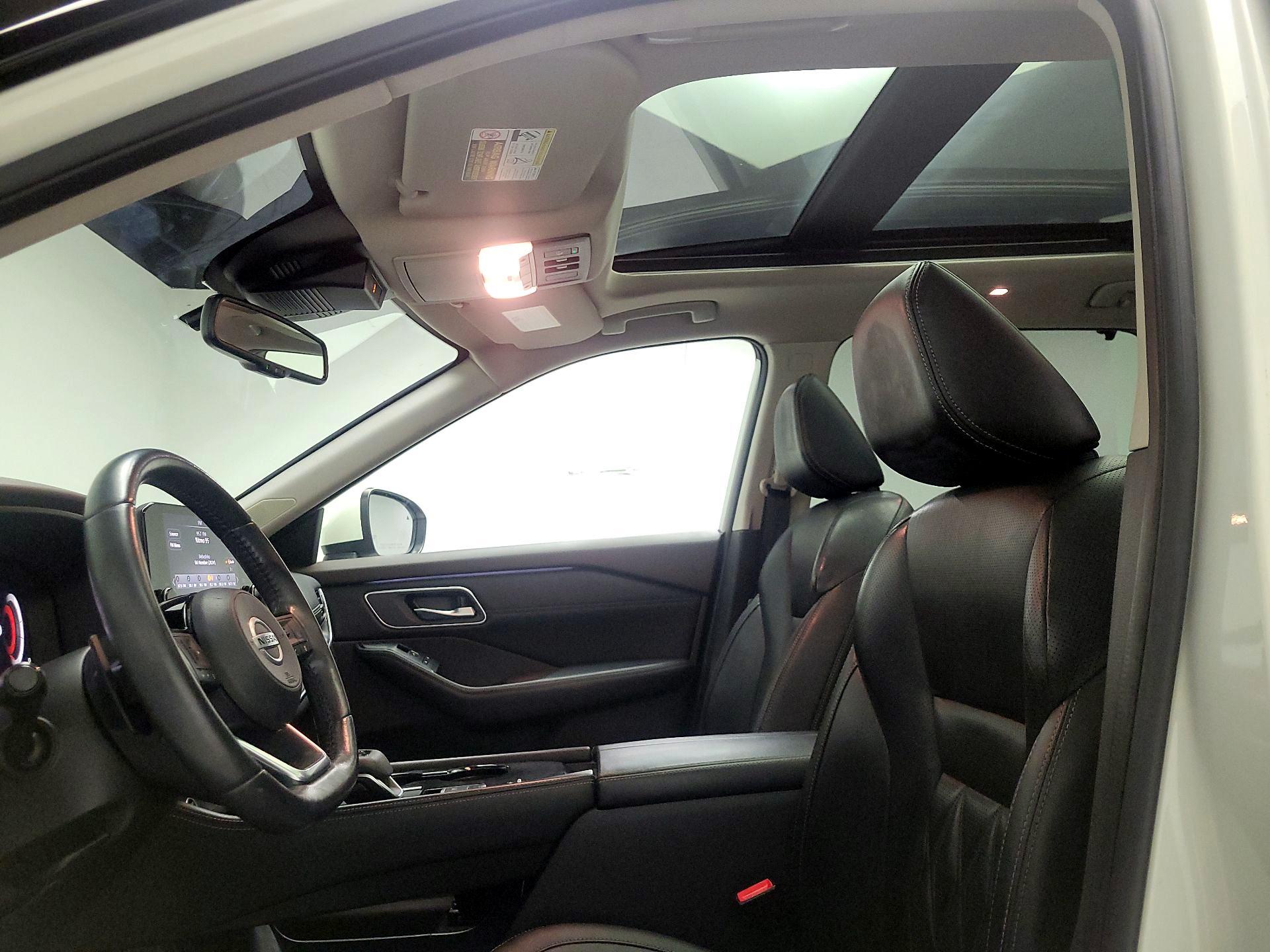 Thumbnail: 2021 Nissan Rogue - 20