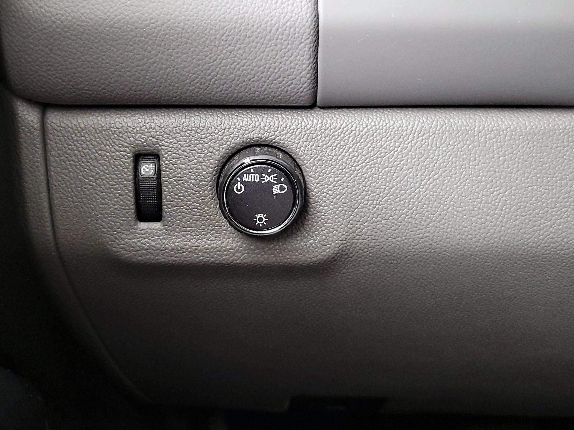 Thumbnail: 2017 GMC Canyon - 13