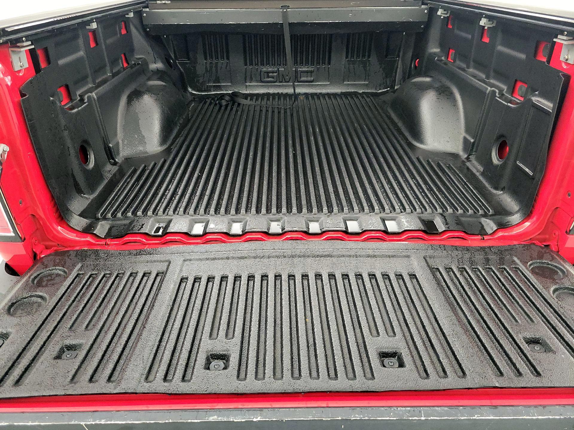 Thumbnail: 2017 GMC Canyon - 20