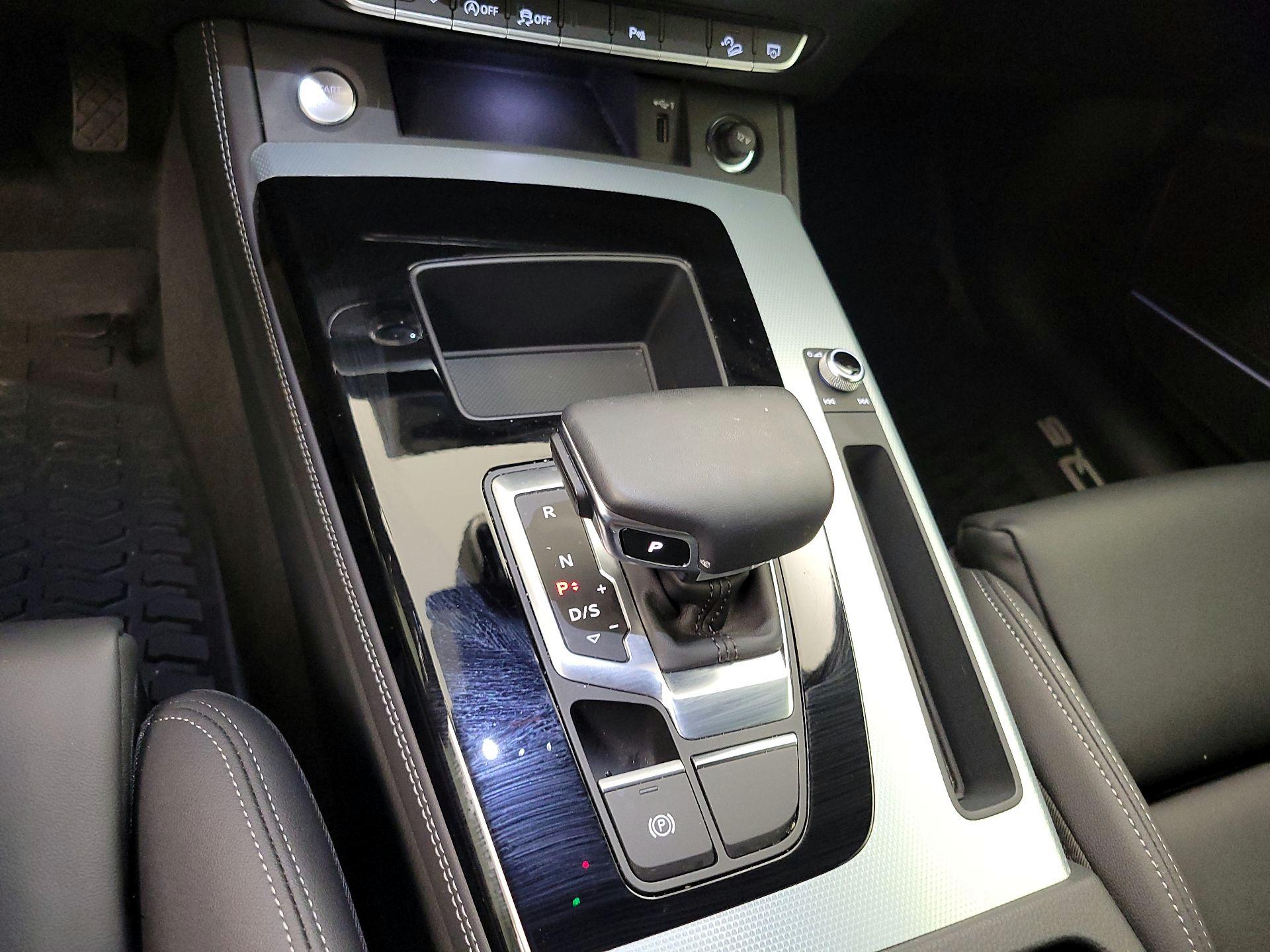 Thumbnail: 2024 Audi Q5 - 18