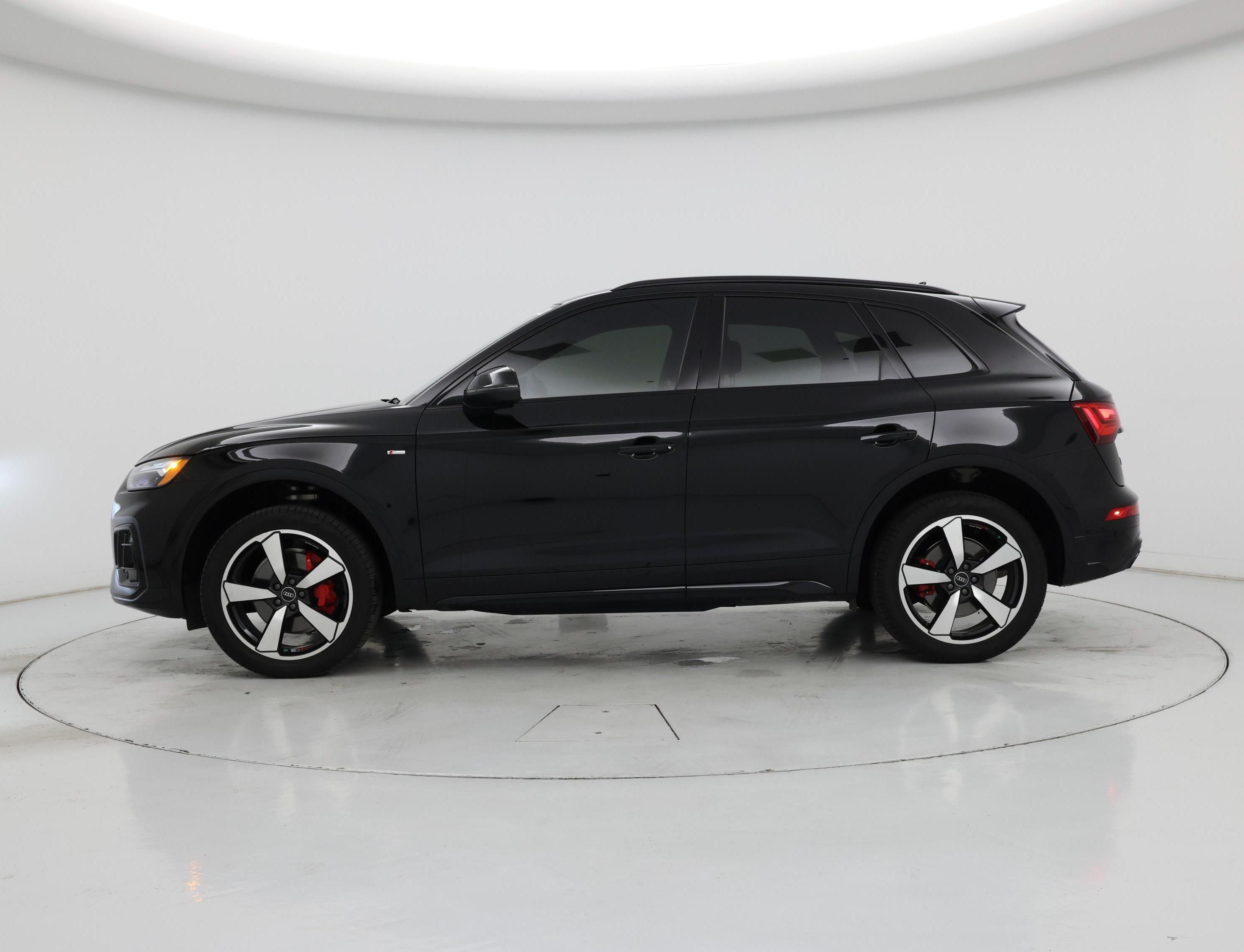 Thumbnail: 2024 Audi Q5 - 3