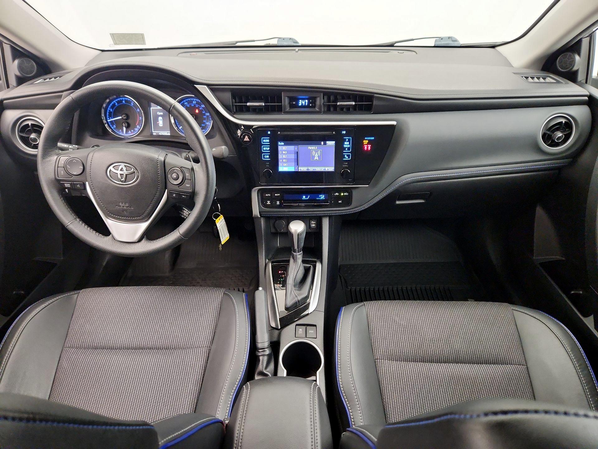 Thumbnail: 2018 Toyota Corolla - 9