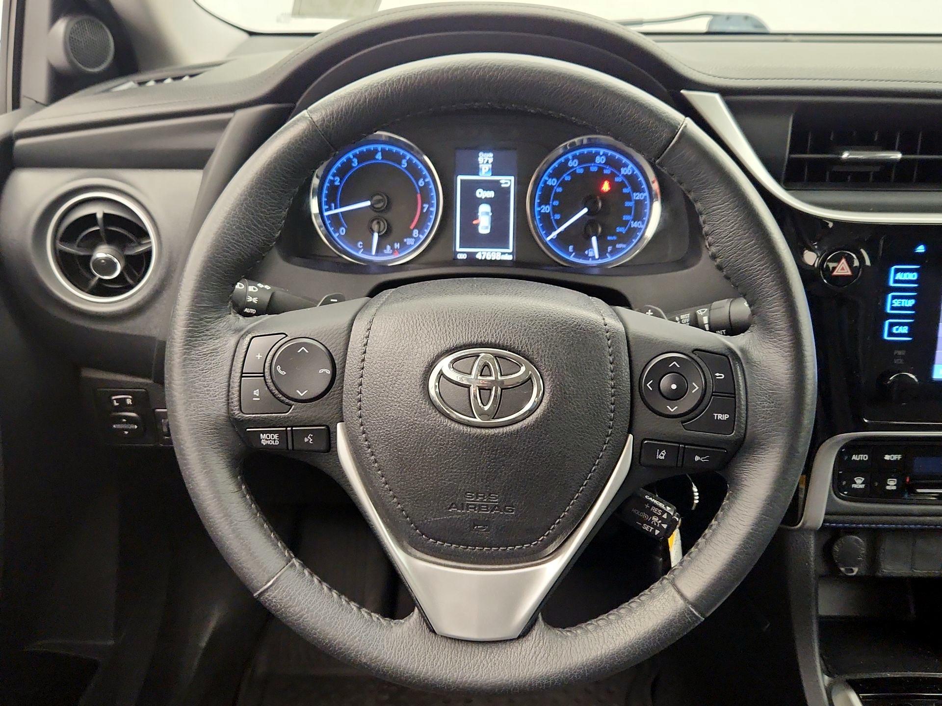 Thumbnail: 2018 Toyota Corolla - 10