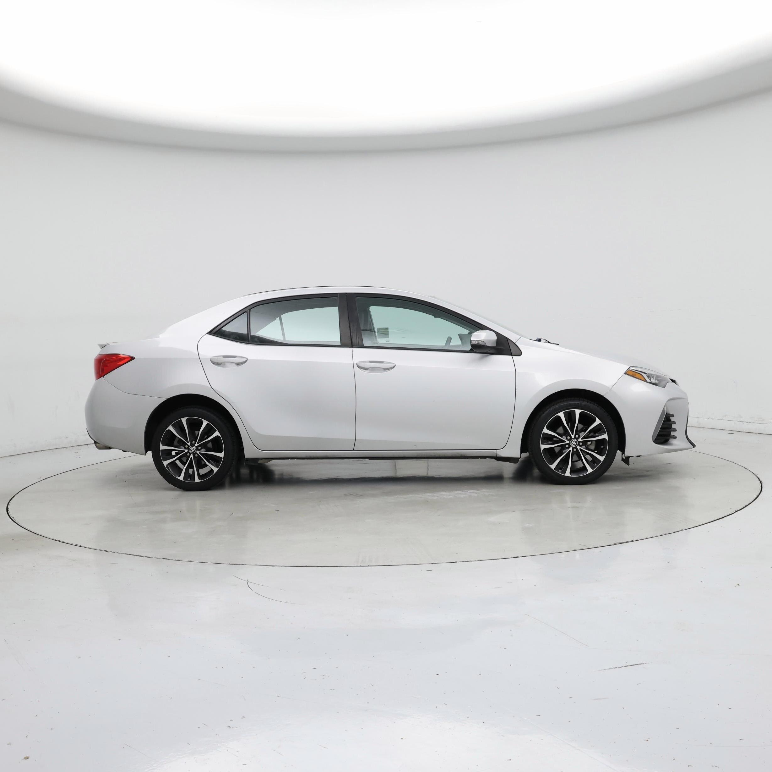 Thumbnail: 2018 Toyota Corolla - 7