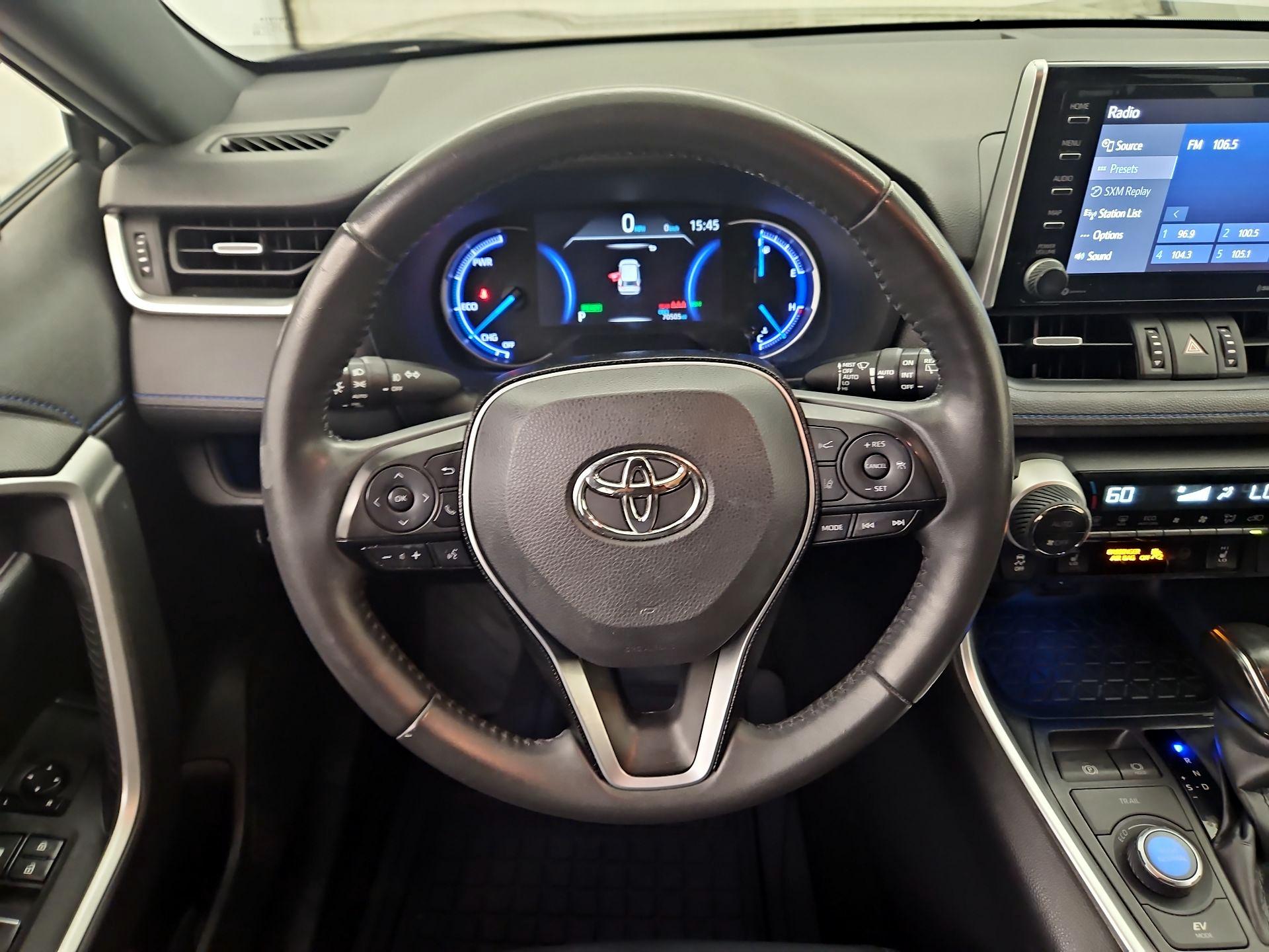Thumbnail: 2020 Toyota RAV4 - 10