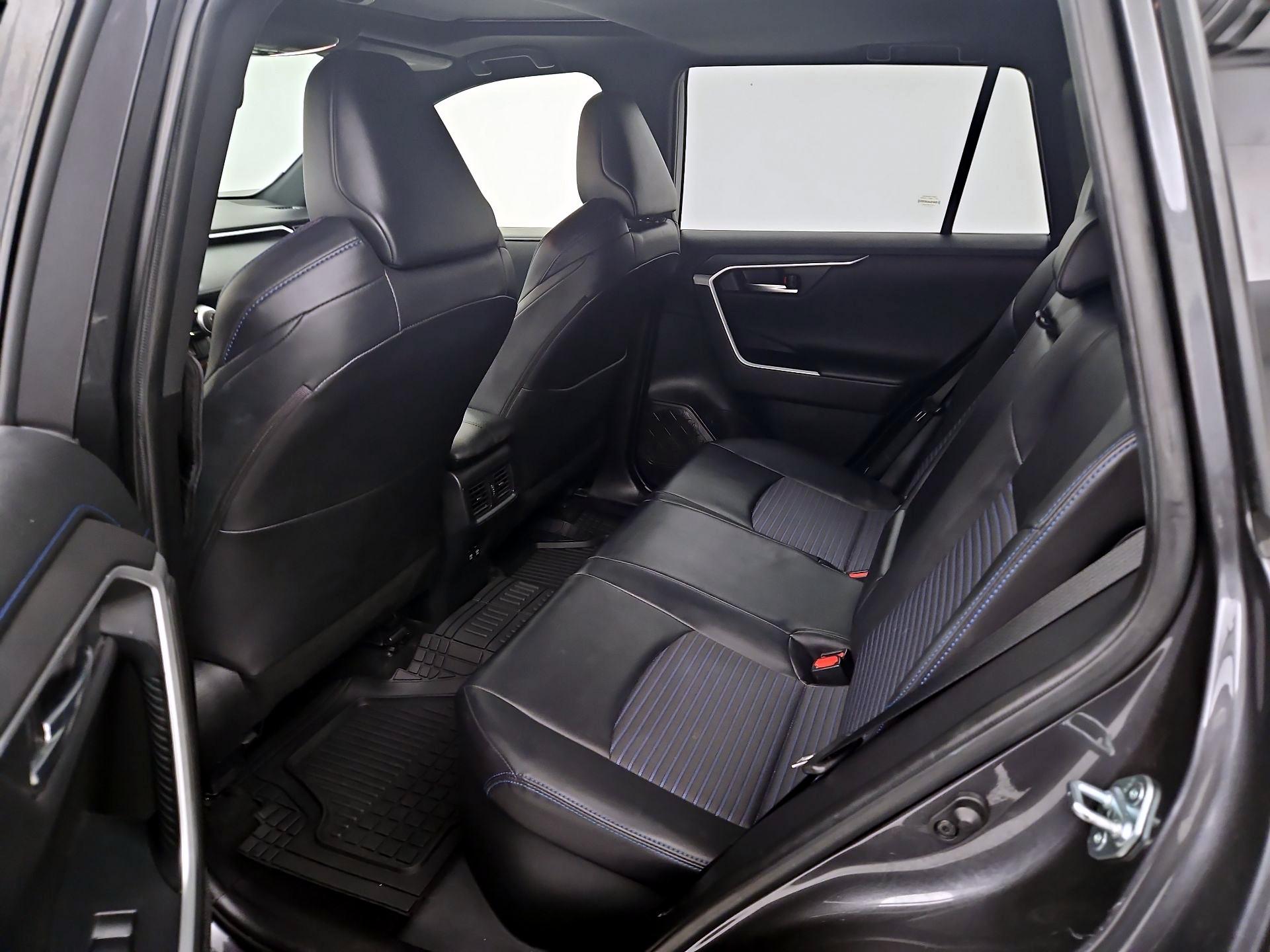 Thumbnail: 2020 Toyota RAV4 - 20