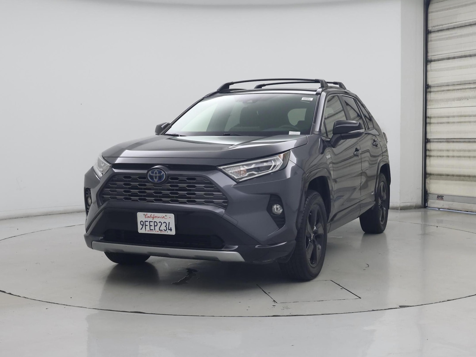 2020 Toyota RAV4 XSE - Photo 5