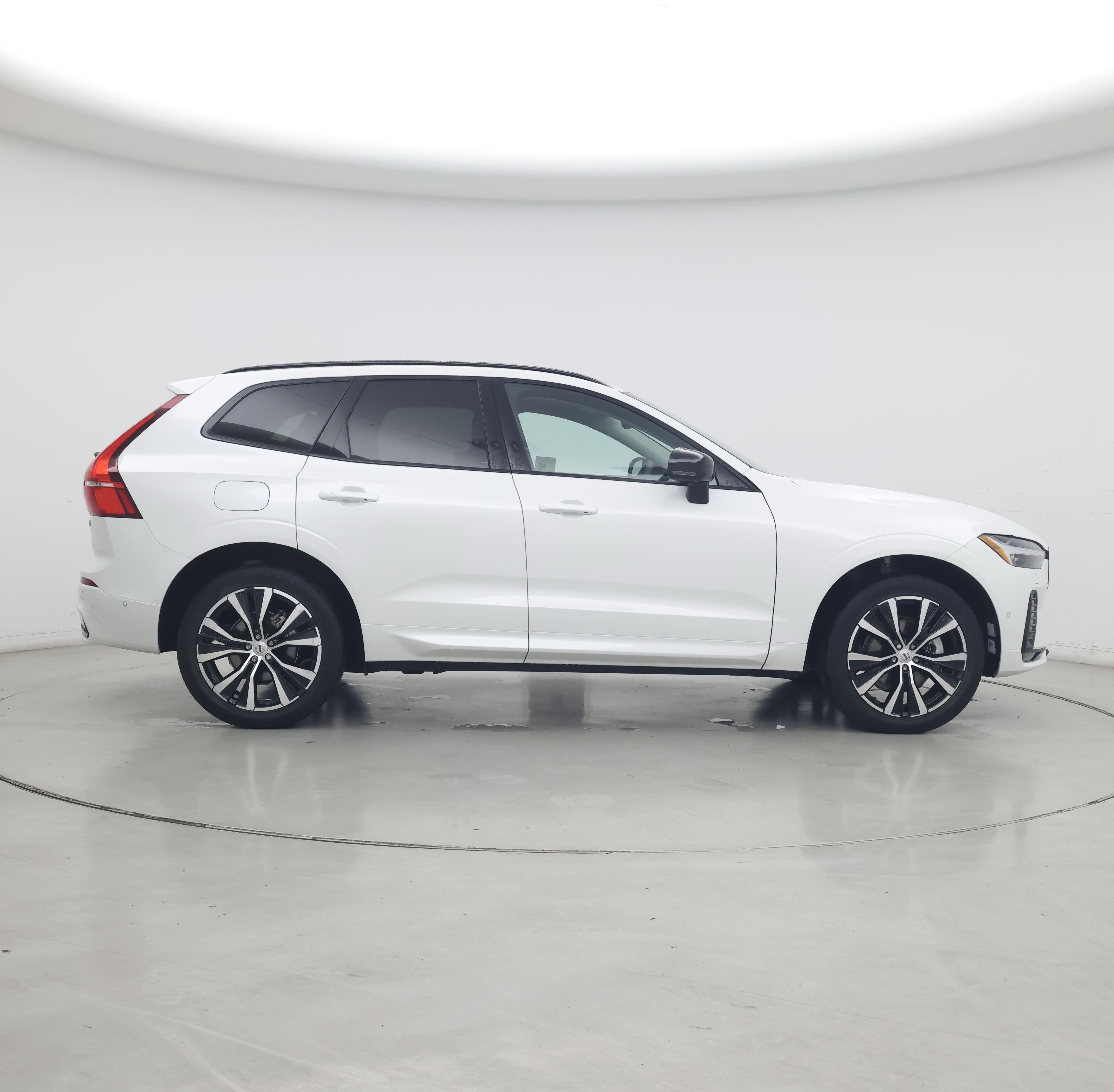 Thumbnail: 2024 Volvo XC60 - 7