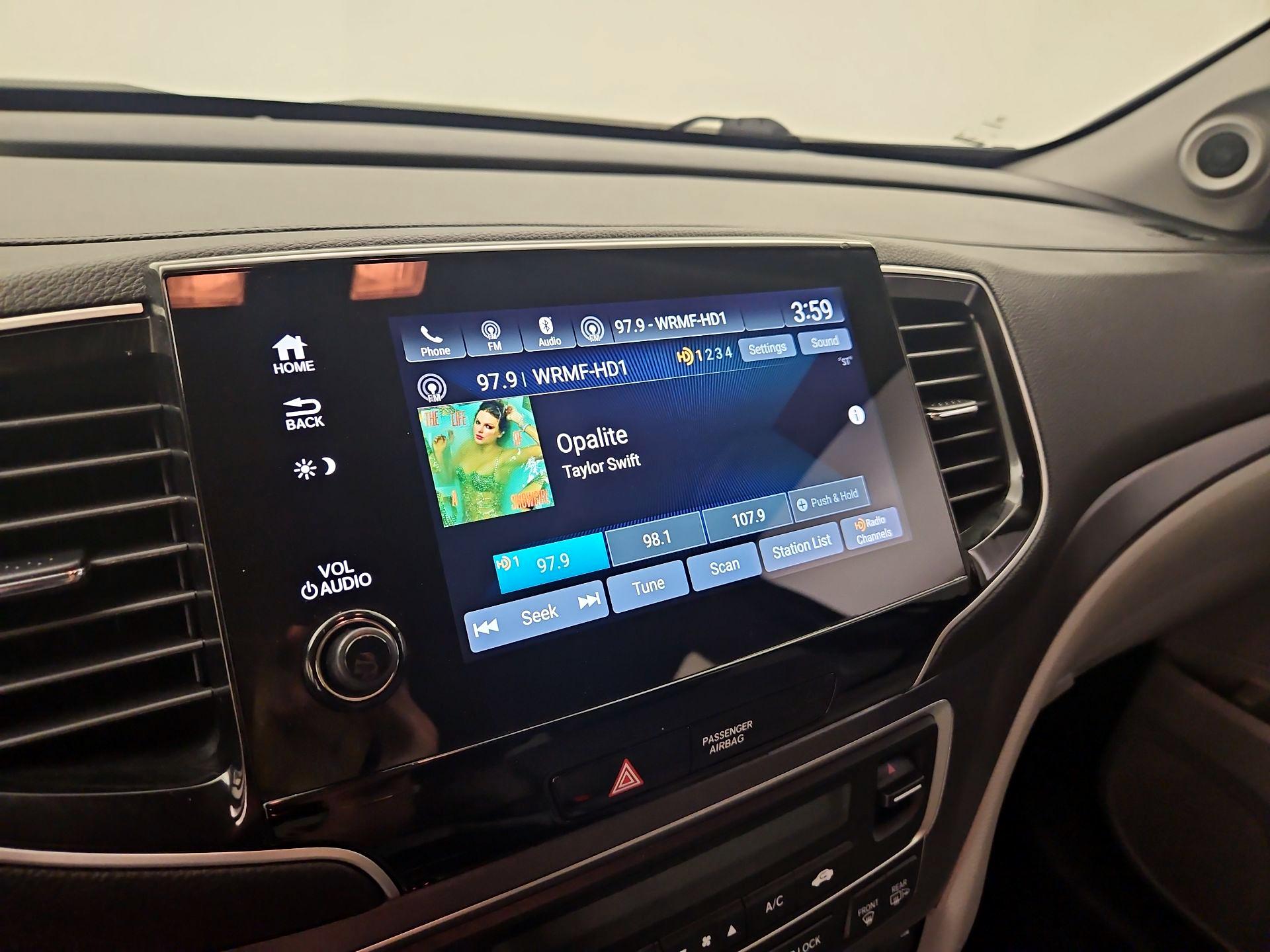 Thumbnail: 2021 Honda Pilot - 15