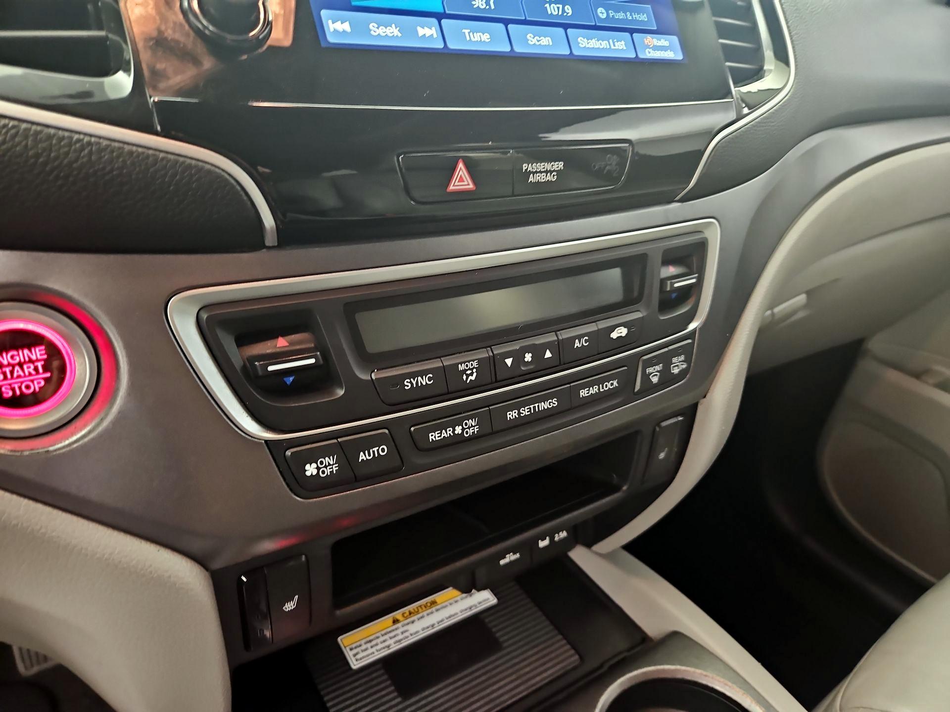 Thumbnail: 2021 Honda Pilot - 16