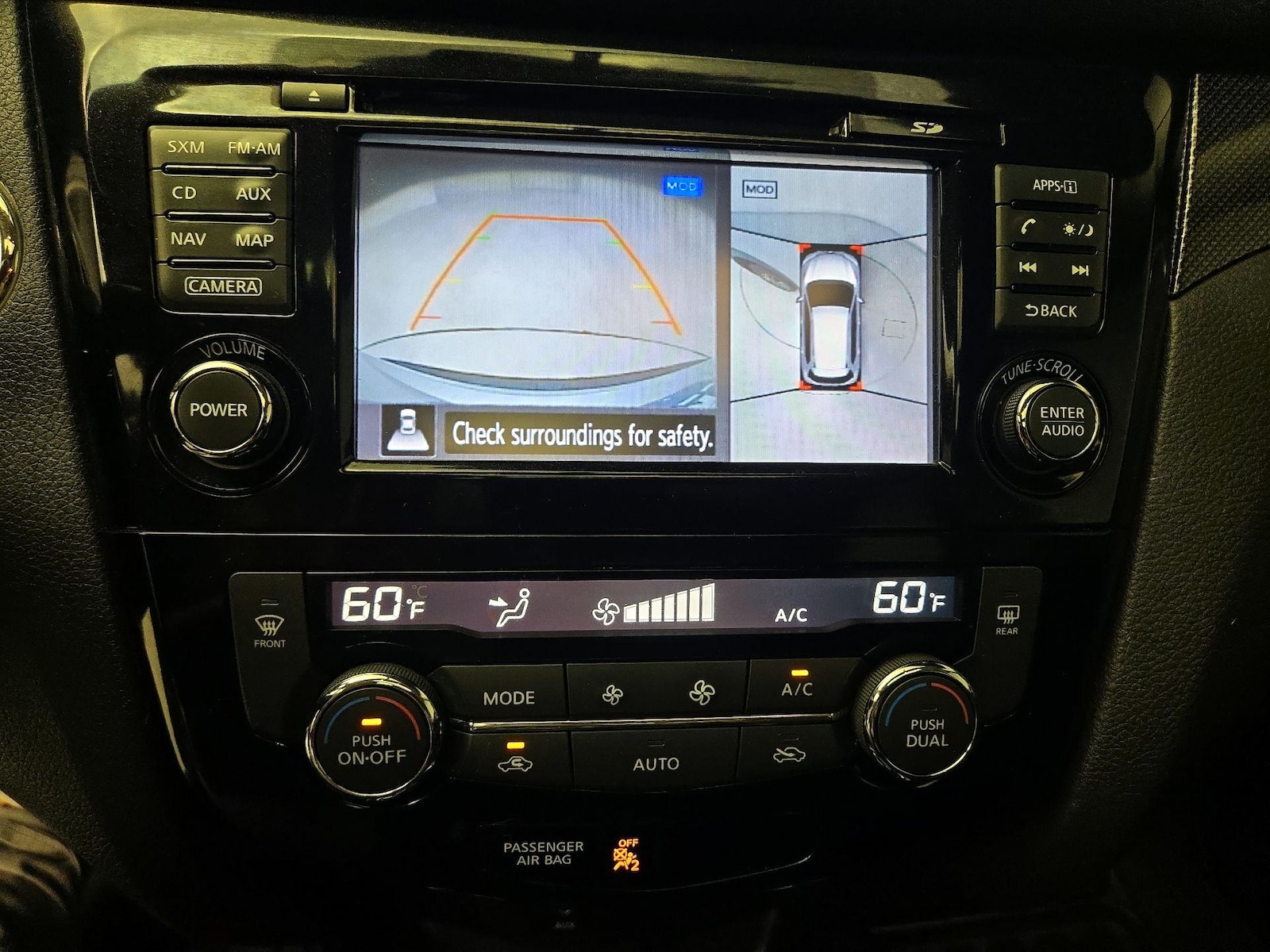 2016 Nissan Rogue SL - Photo 16