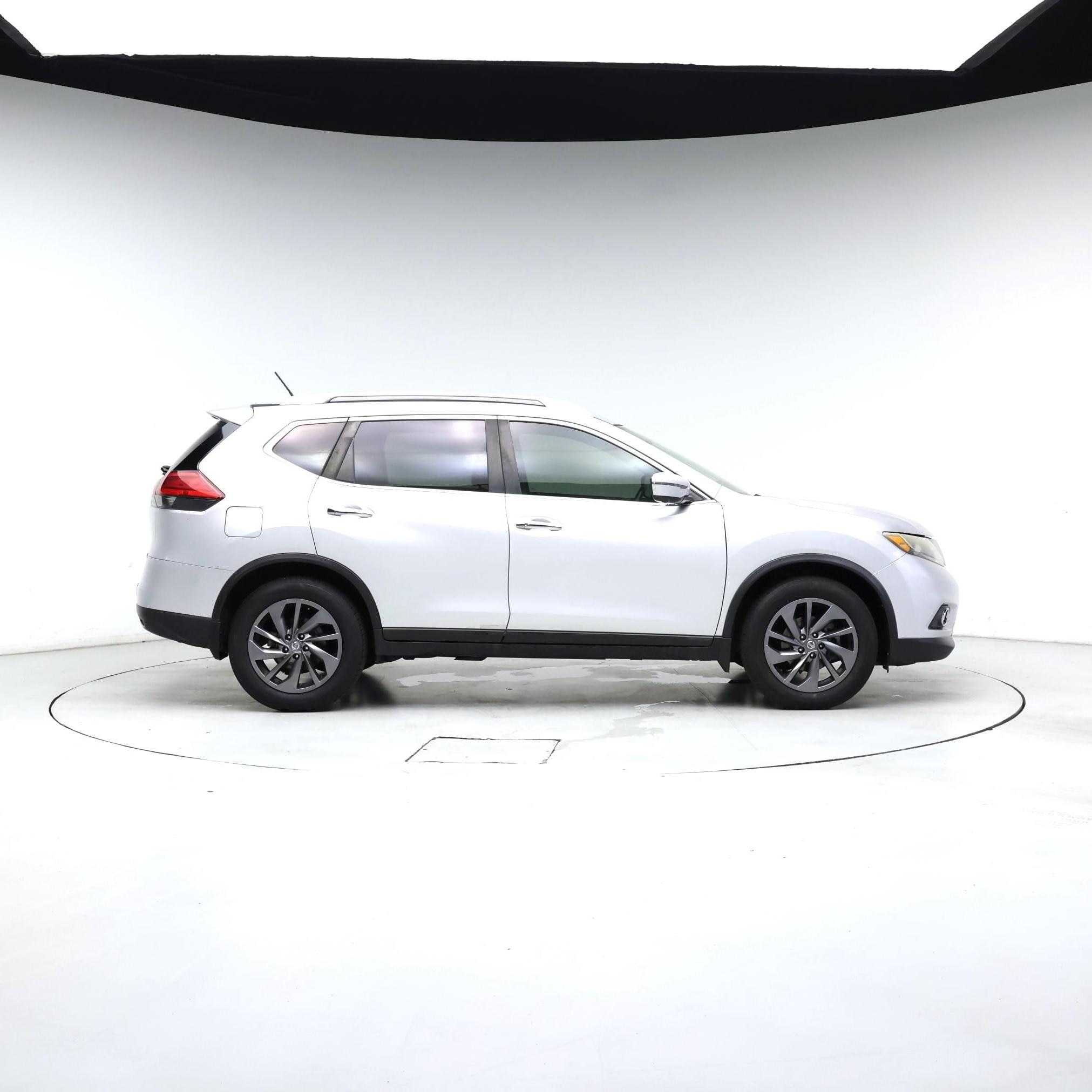 Thumbnail: 2016 Nissan Rogue - 7