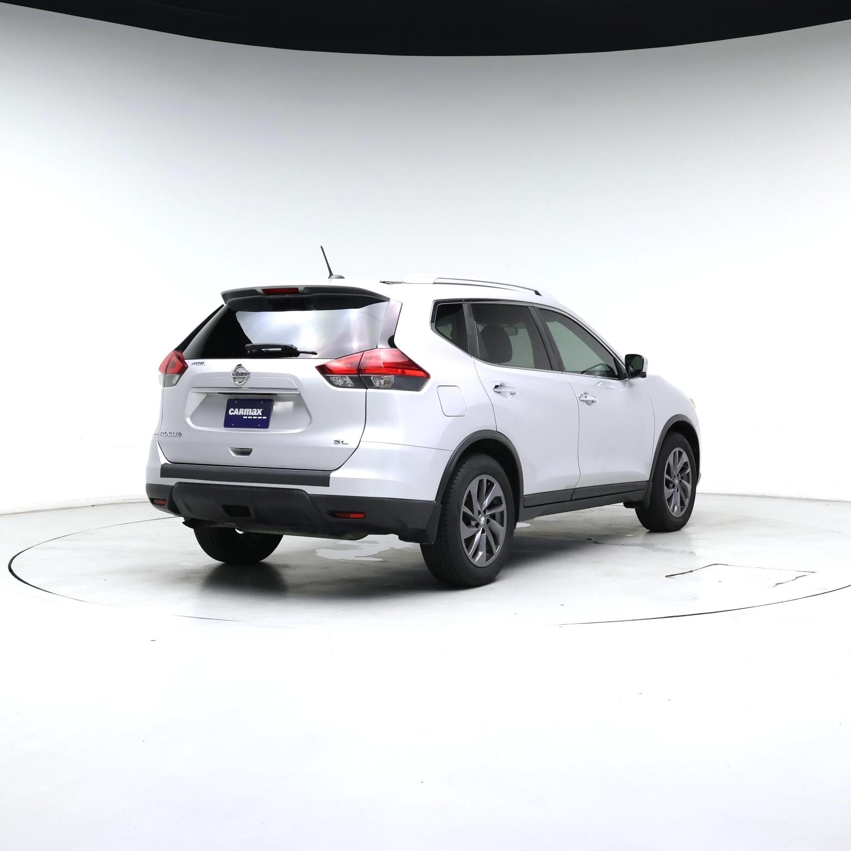 Thumbnail: 2016 Nissan Rogue - 8