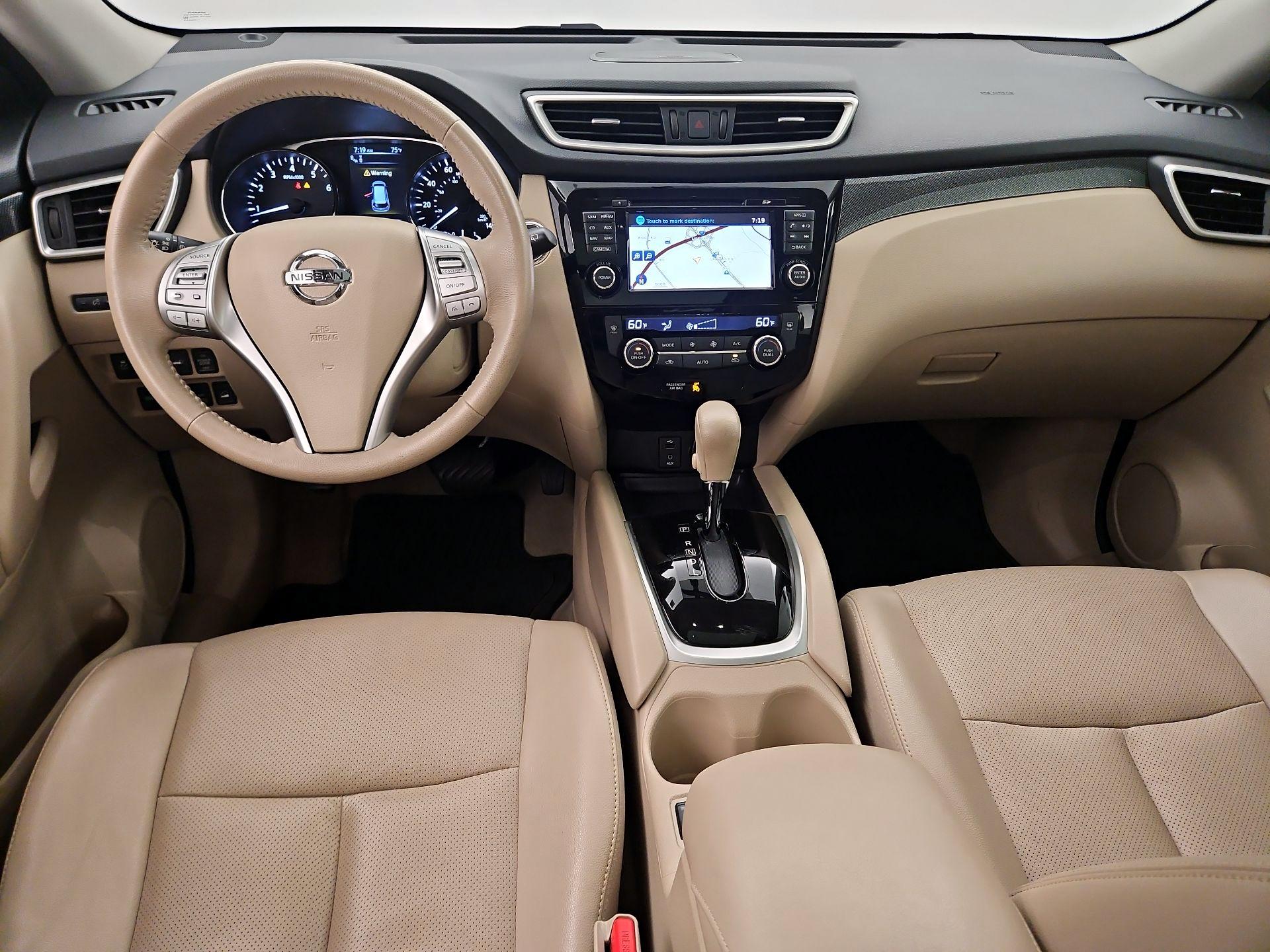 Thumbnail: 2015 Nissan Rogue - 9