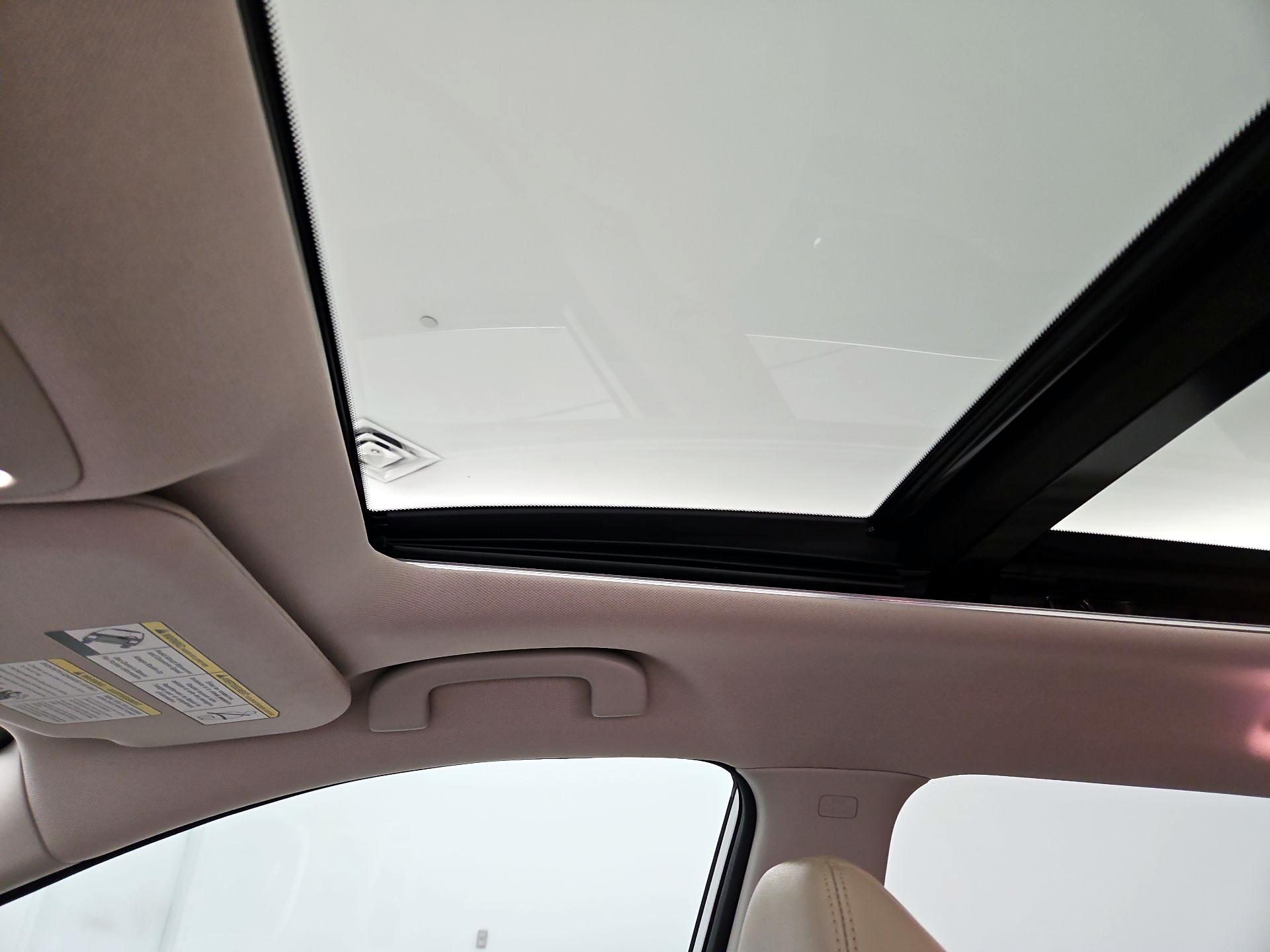 Thumbnail: 2015 Nissan Rogue - 20