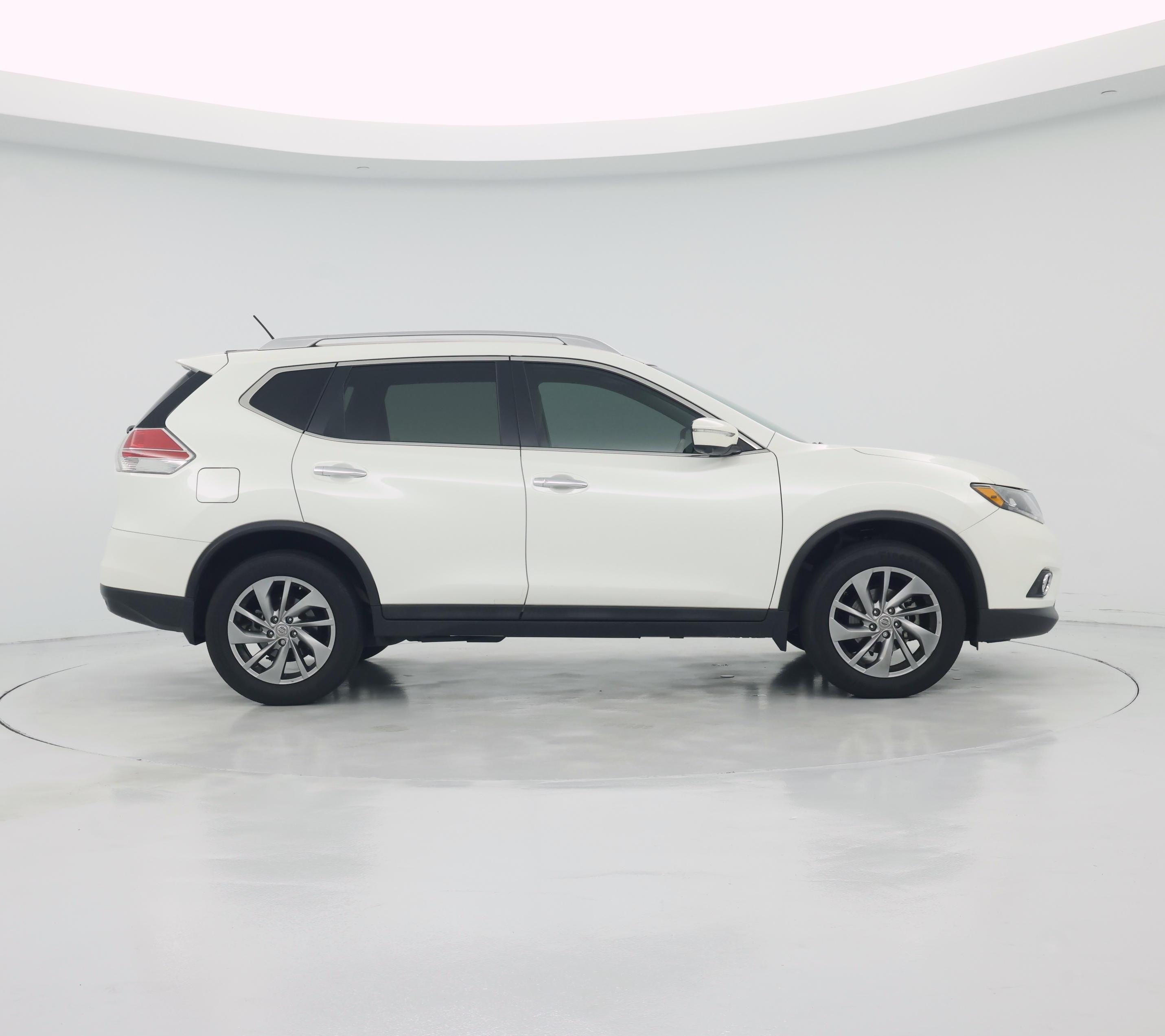 Thumbnail: 2015 Nissan Rogue - 7