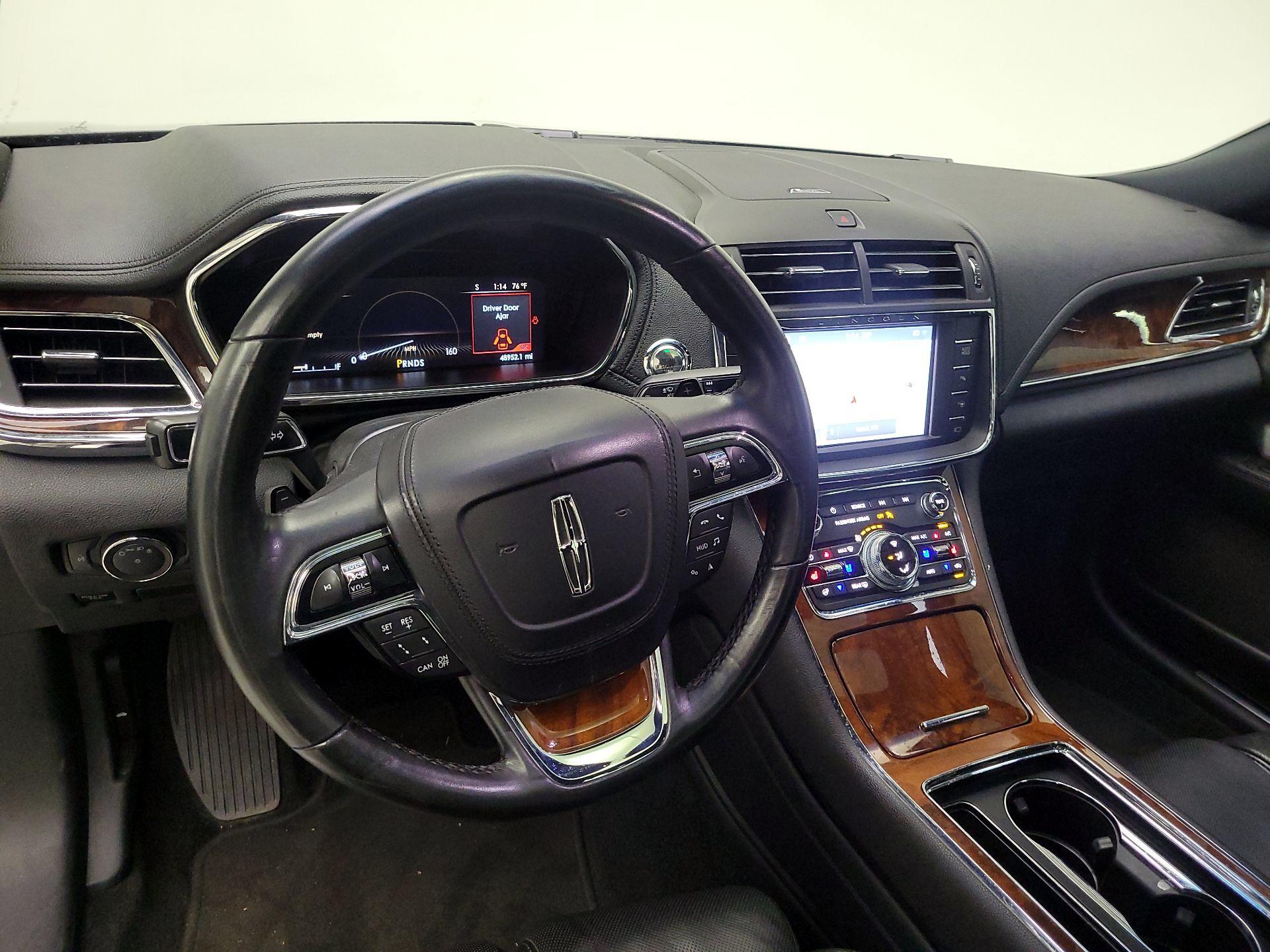 Thumbnail: 2019 Lincoln Continental - 9