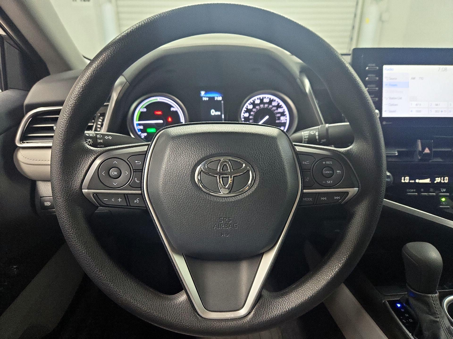 Thumbnail: 2022 Toyota Camry - 10