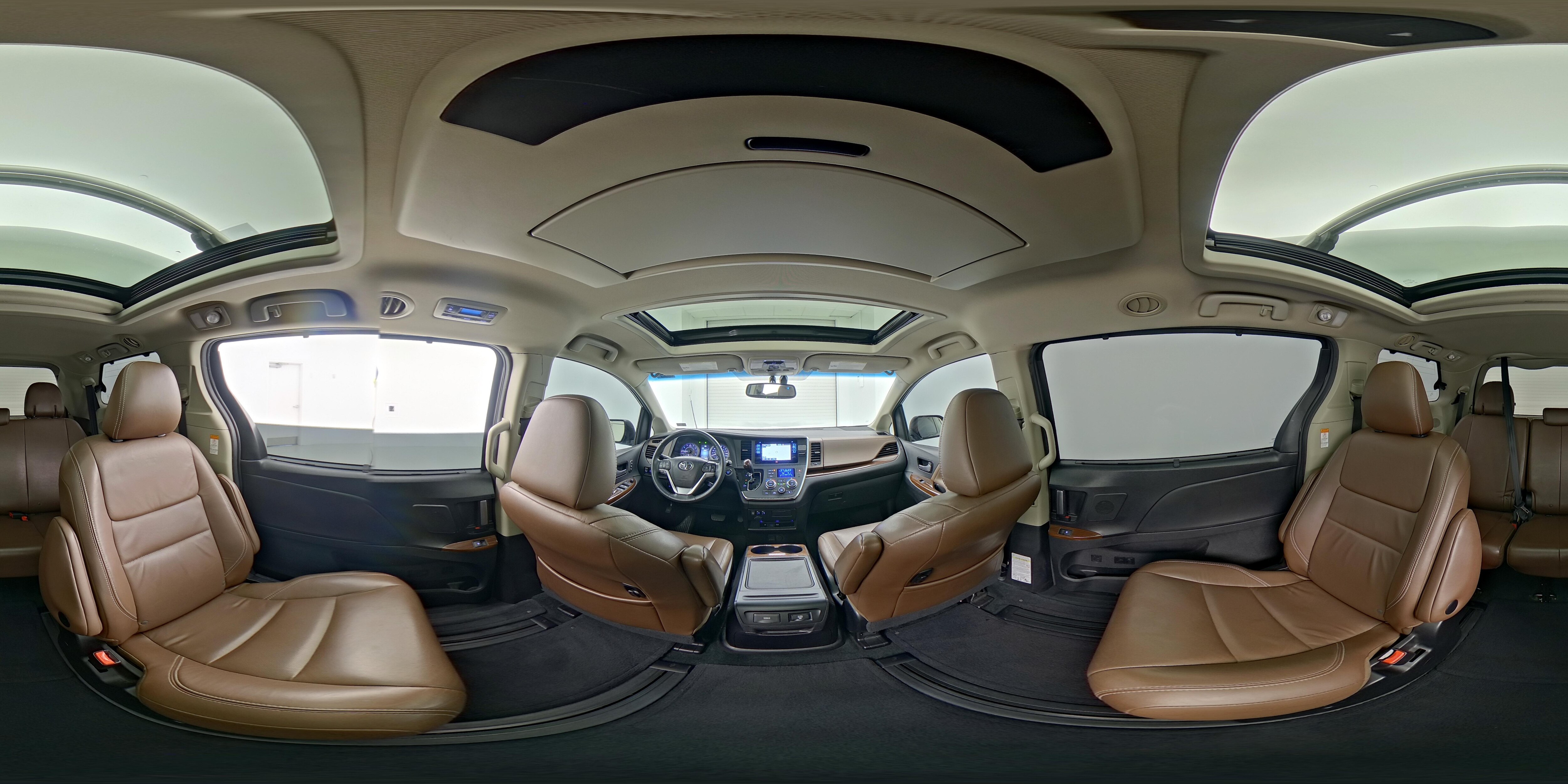 2016 Toyota Sienna Limited - Photo 29