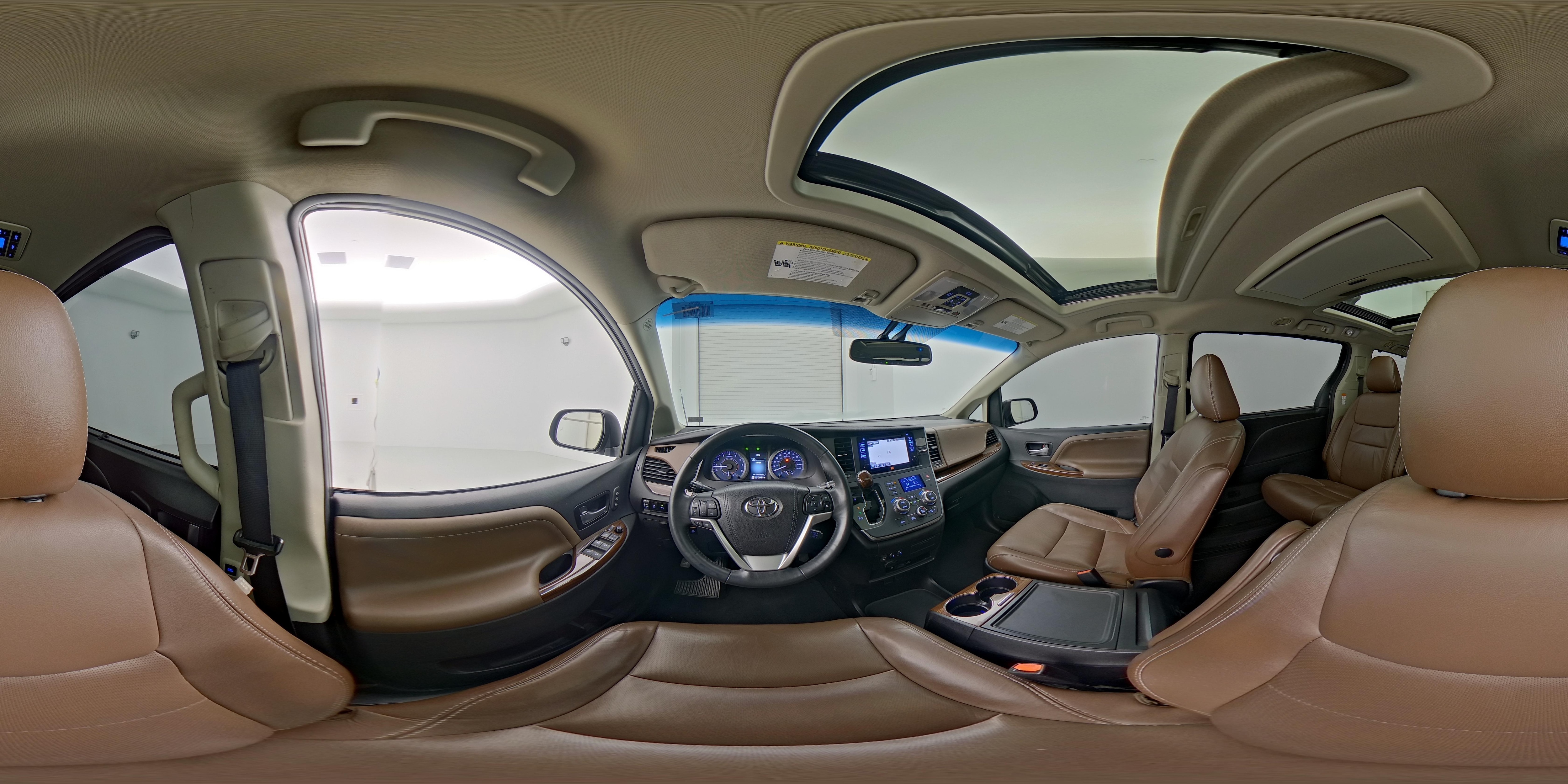2016 Toyota Sienna Limited - Photo 30