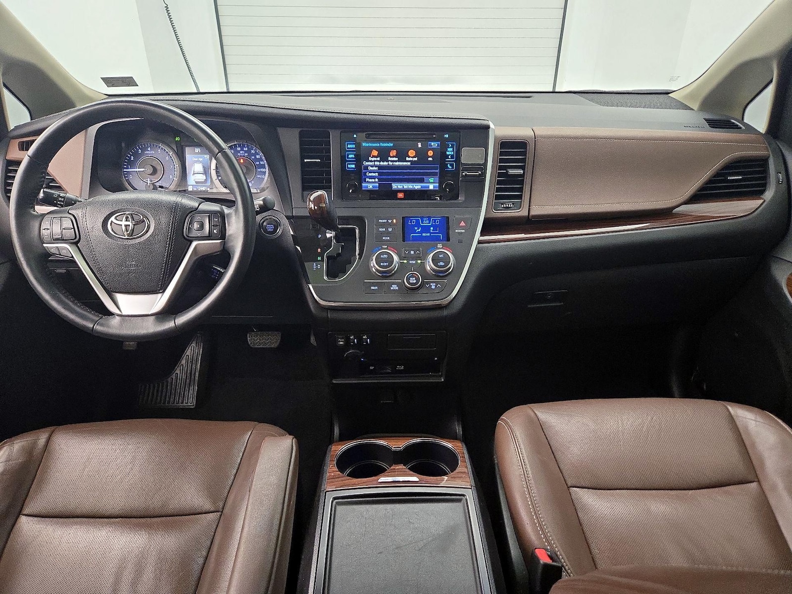 2016 Toyota Sienna Limited - Photo 10