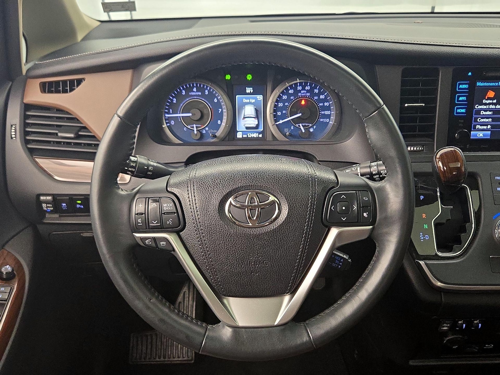 2016 Toyota Sienna Limited - Photo 11