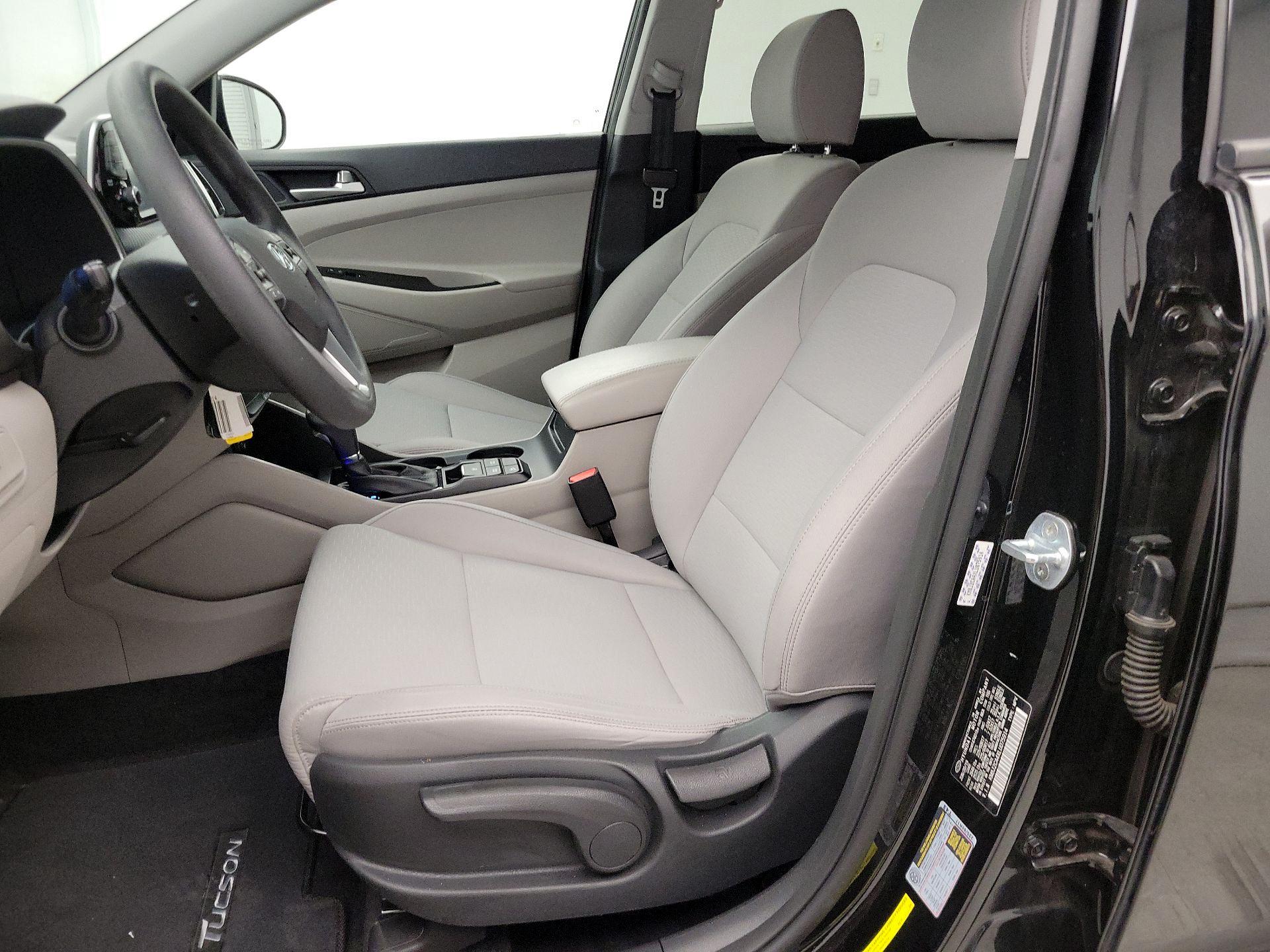 Thumbnail: 2020 Hyundai Tucson - 11