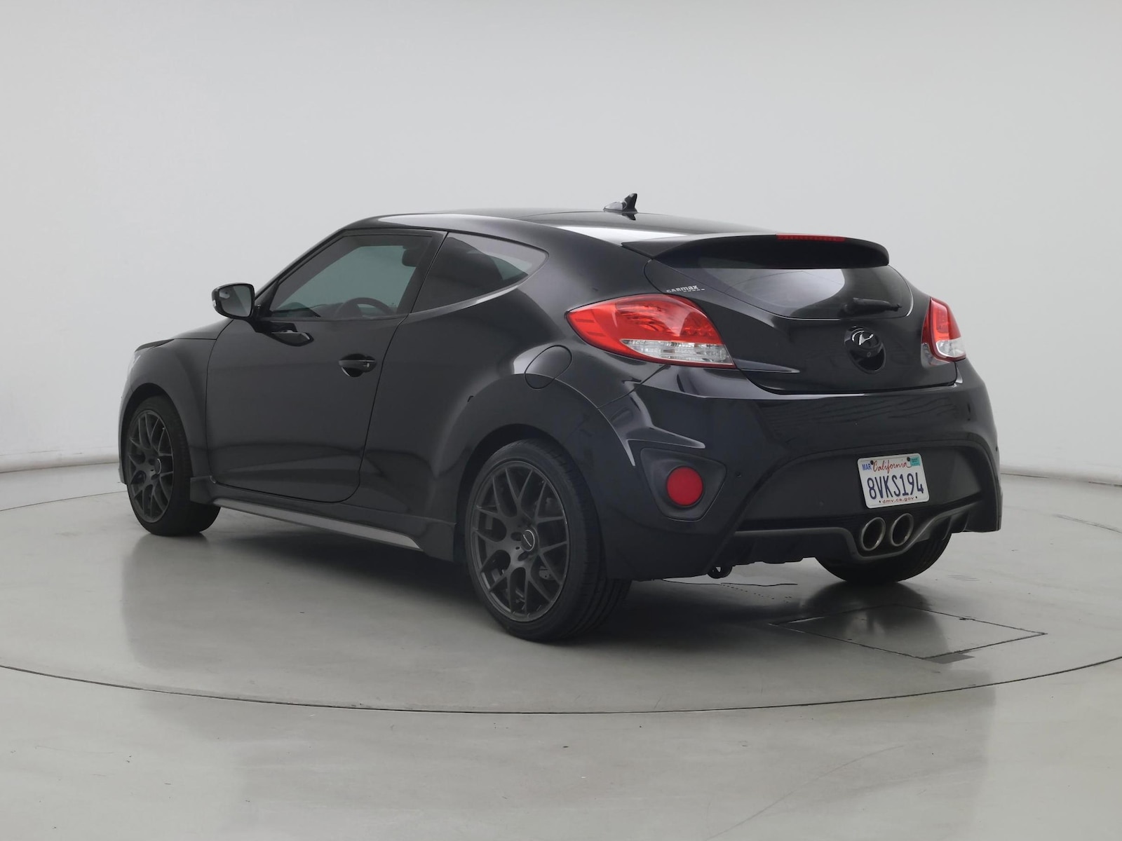 2016 Hyundai Veloster - Photo 3