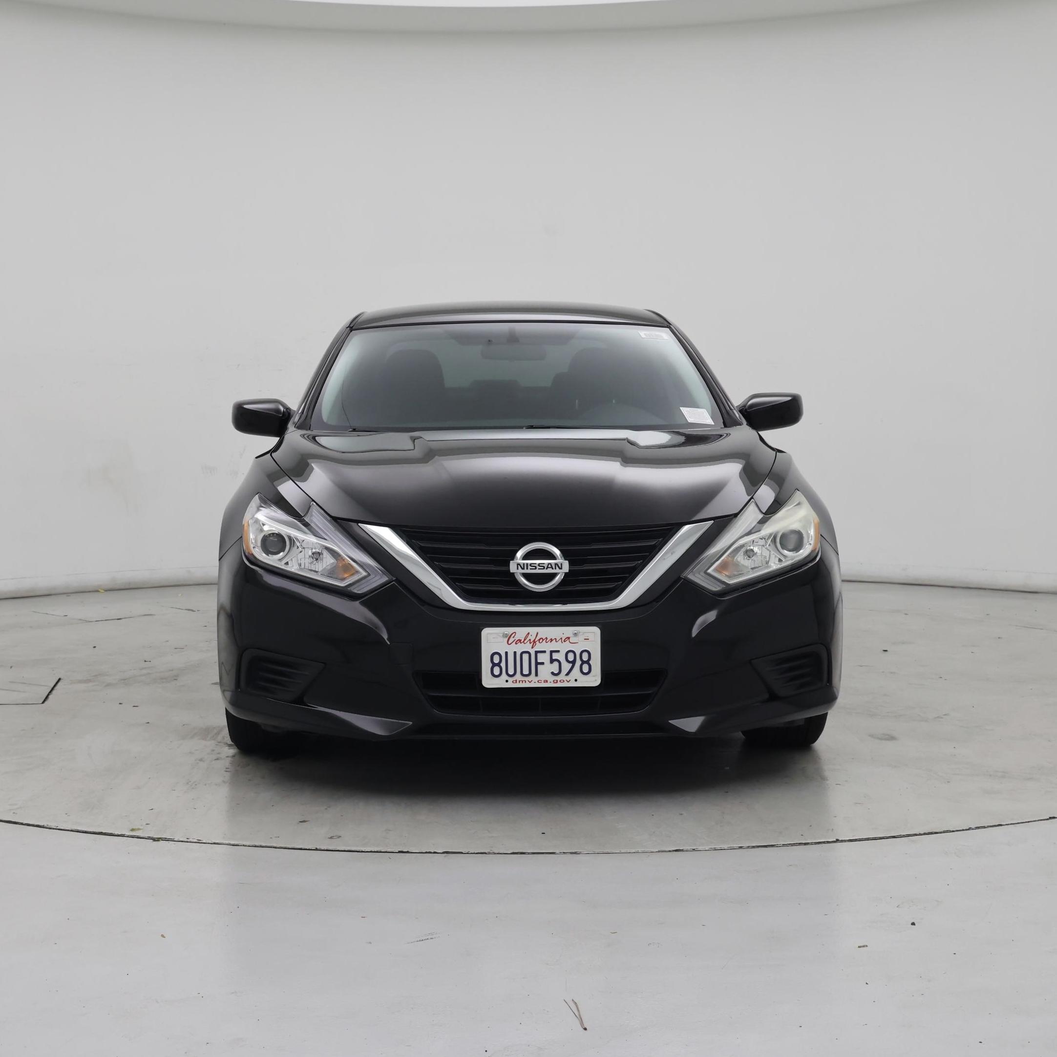 Thumbnail: 2018 Nissan Altima - 5