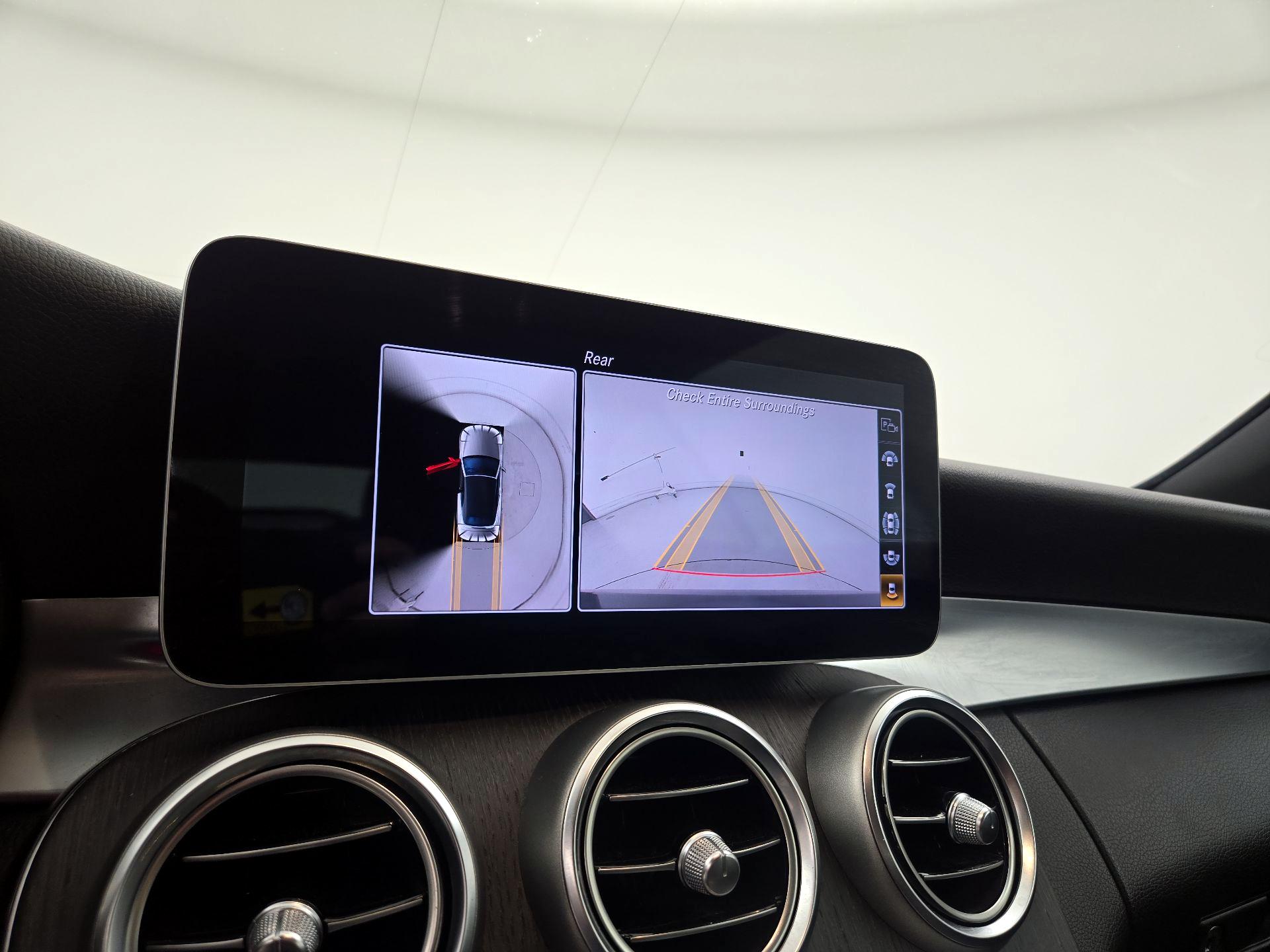 Thumbnail: 2020 Mercedes-Benz C-Class - 14