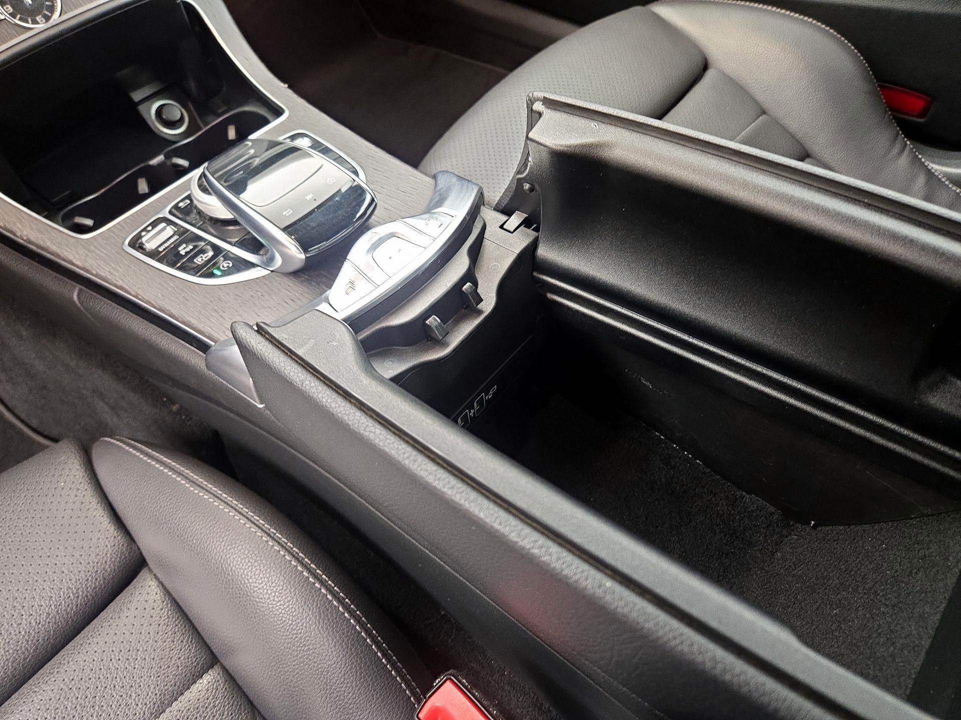 Thumbnail: 2020 Mercedes-Benz C-Class - 18