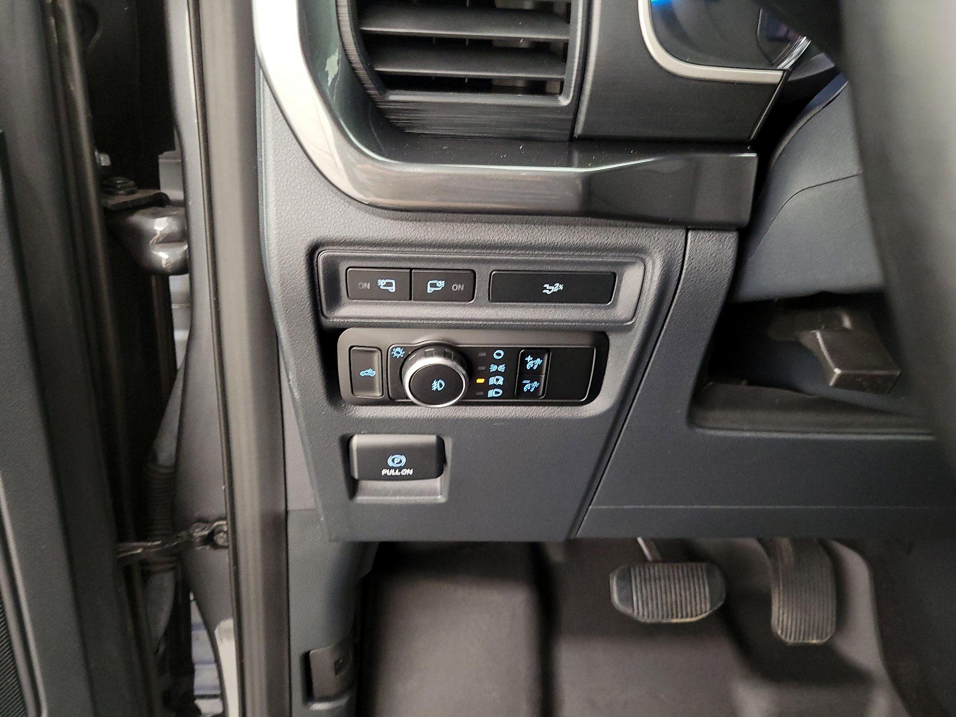 Thumbnail: 2023 Ford F-150 - 13
