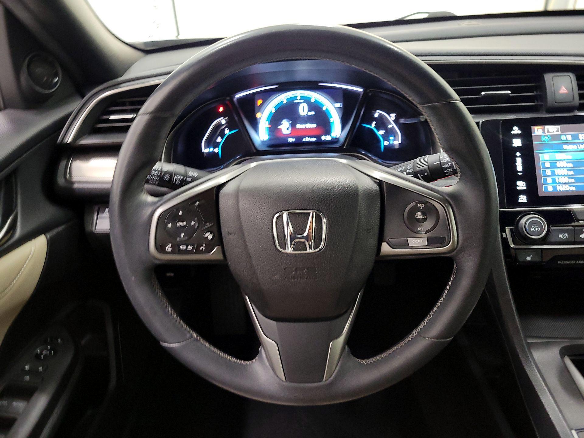 Thumbnail: 2017 Honda Civic - 10