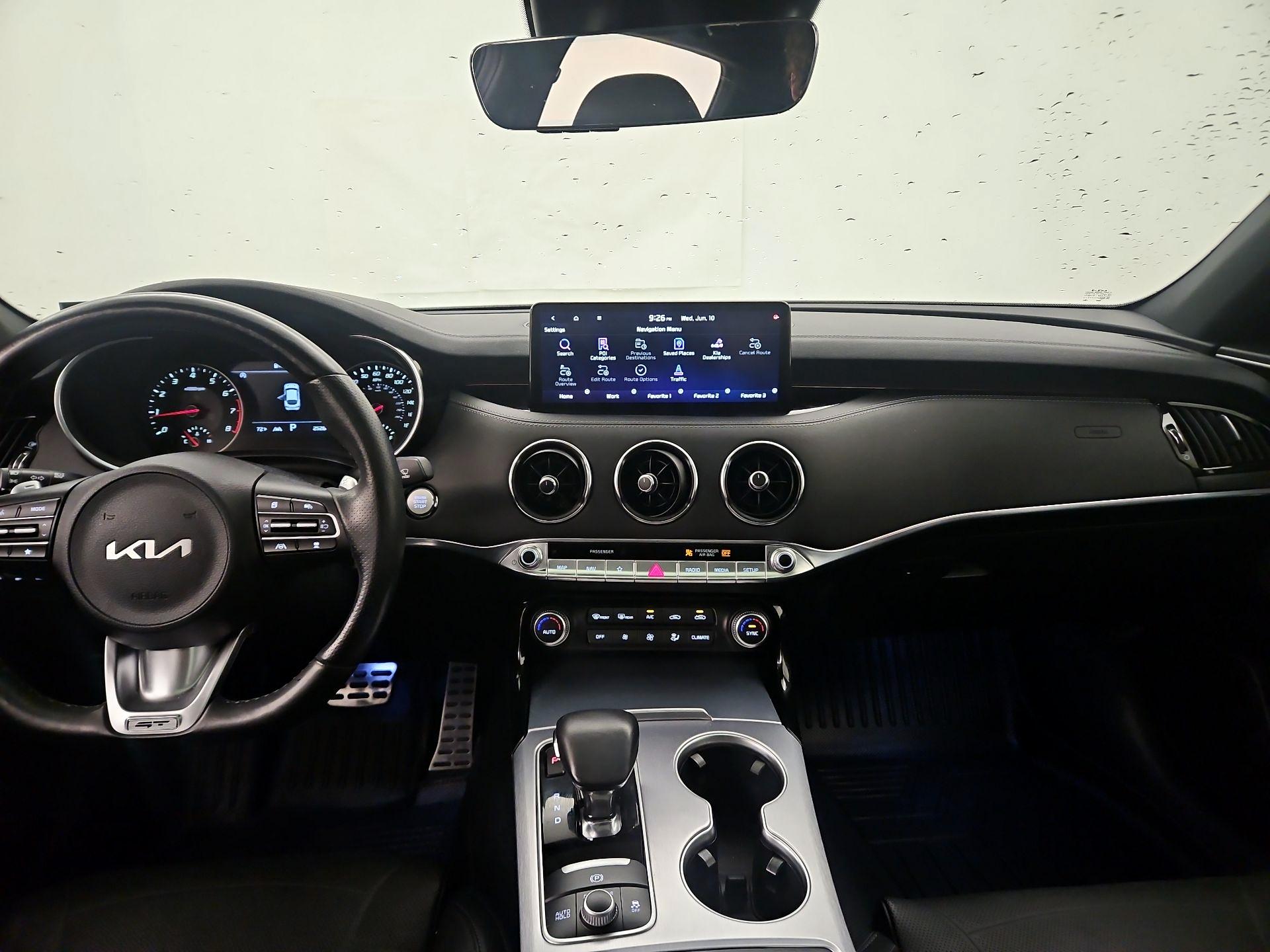 Thumbnail: 2023 Kia Stinger - 9