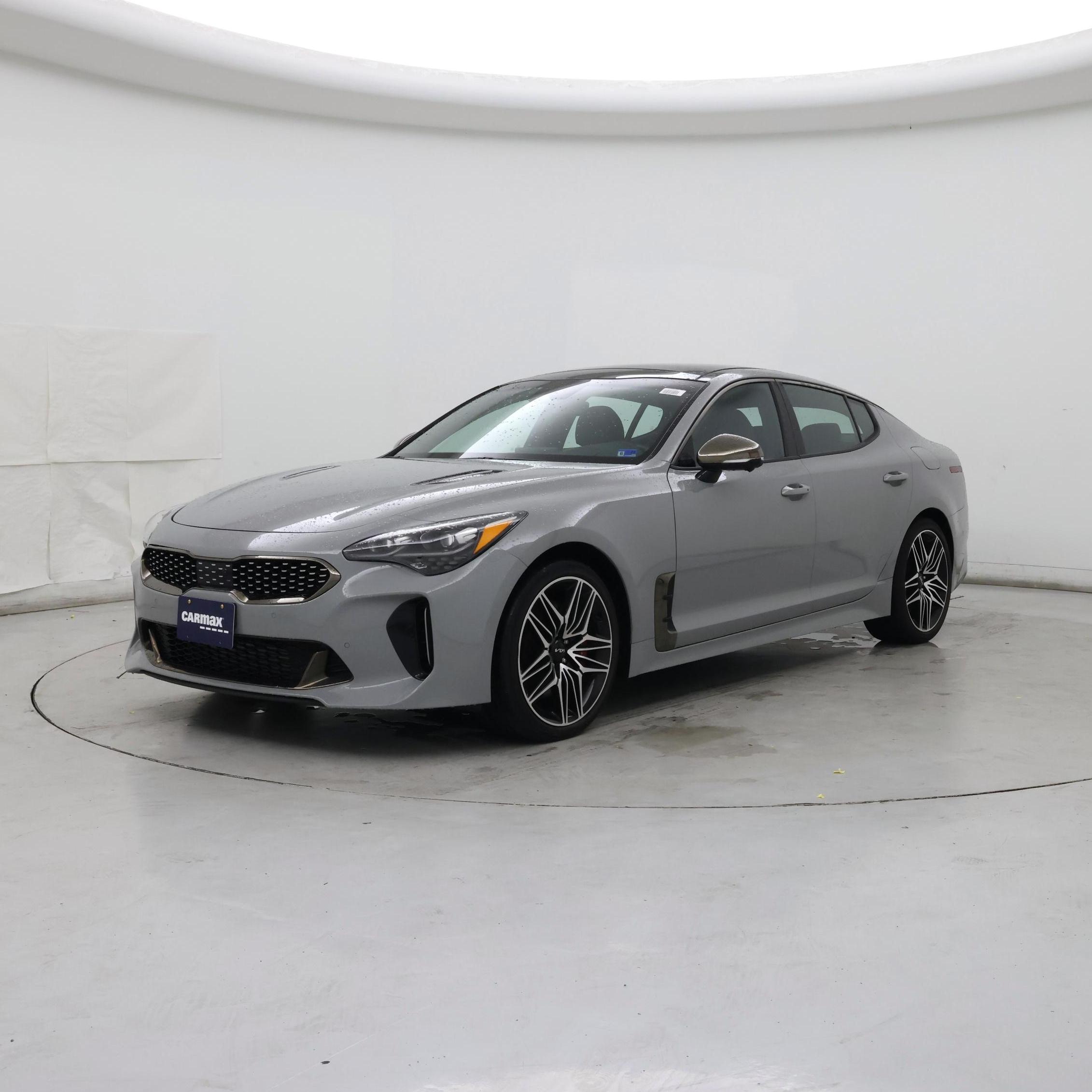Thumbnail: 2023 Kia Stinger - 4