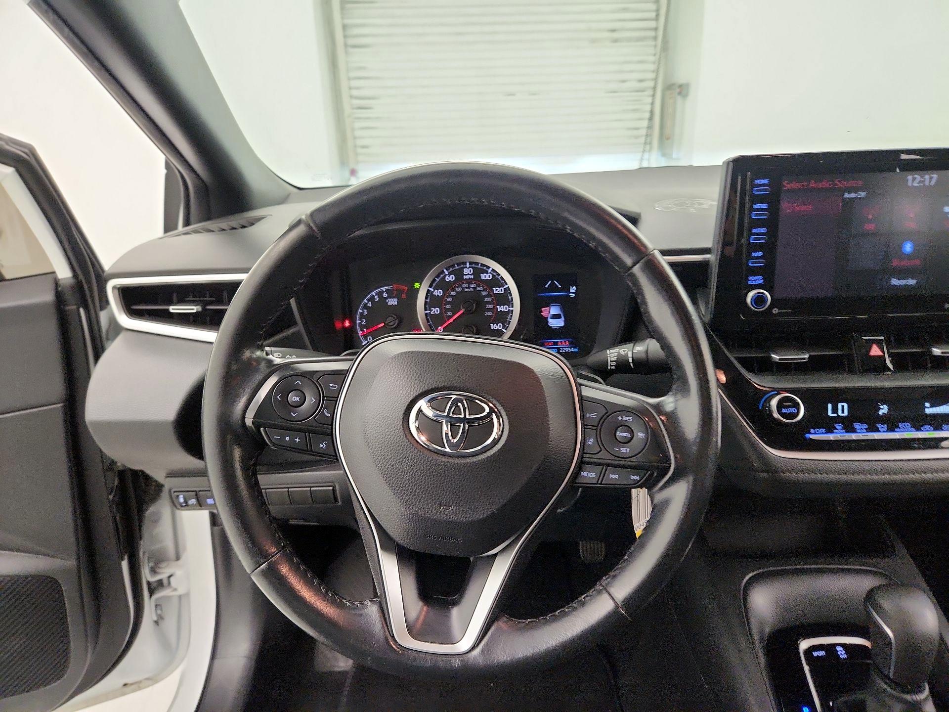 Thumbnail: 2022 Toyota Corolla - 10