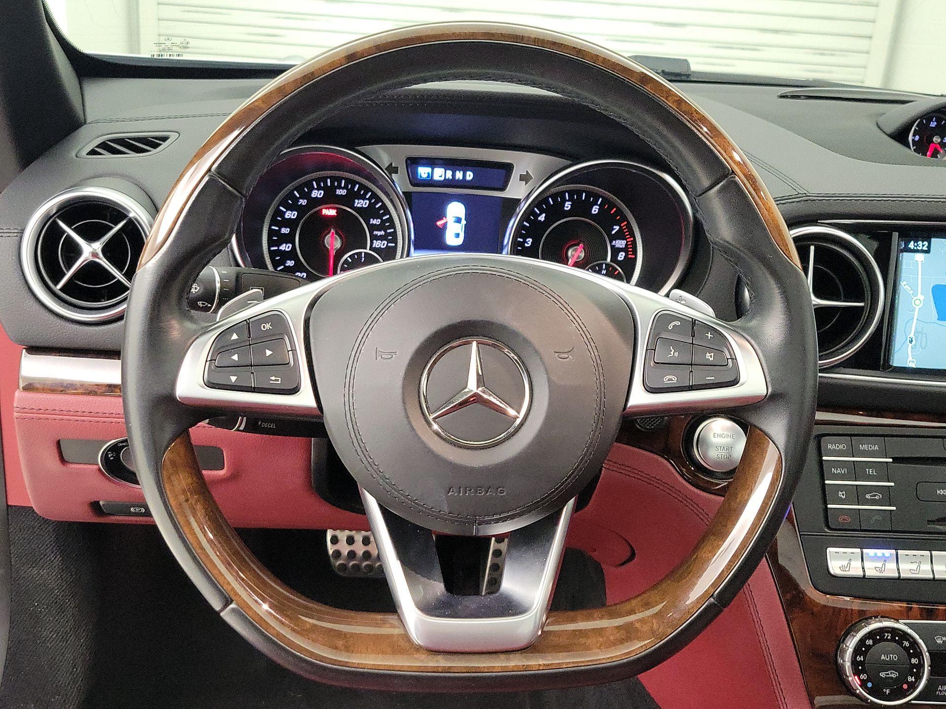 Thumbnail: 2018 Mercedes-Benz SL-Class - 10