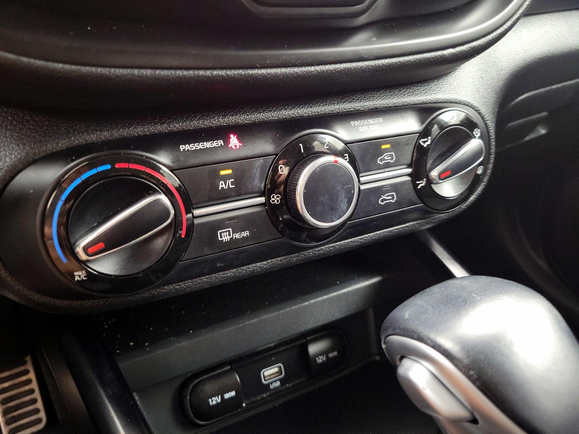 Thumbnail: 2021 Kia Soul - 14