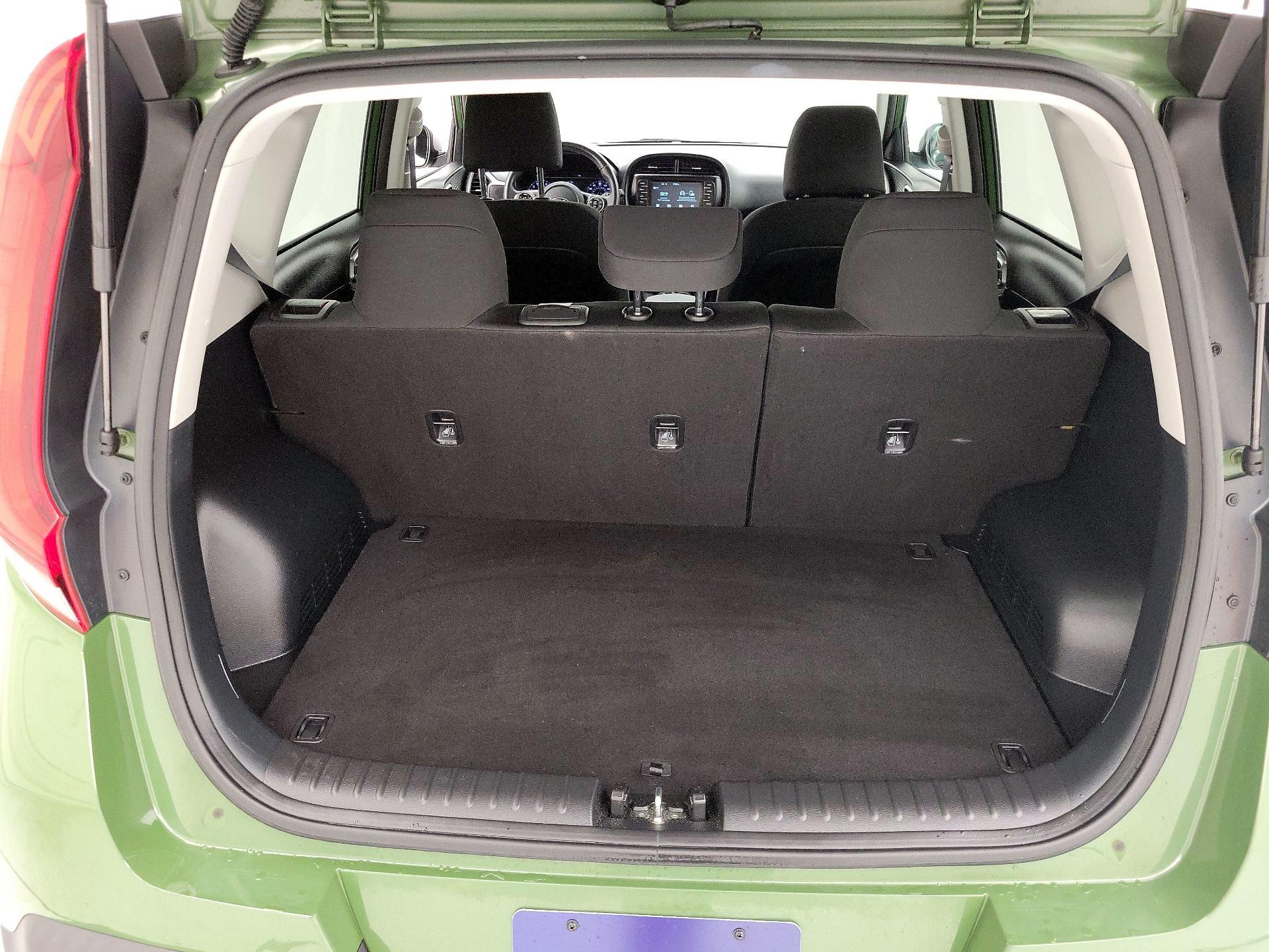 Thumbnail: 2021 Kia Soul - 17