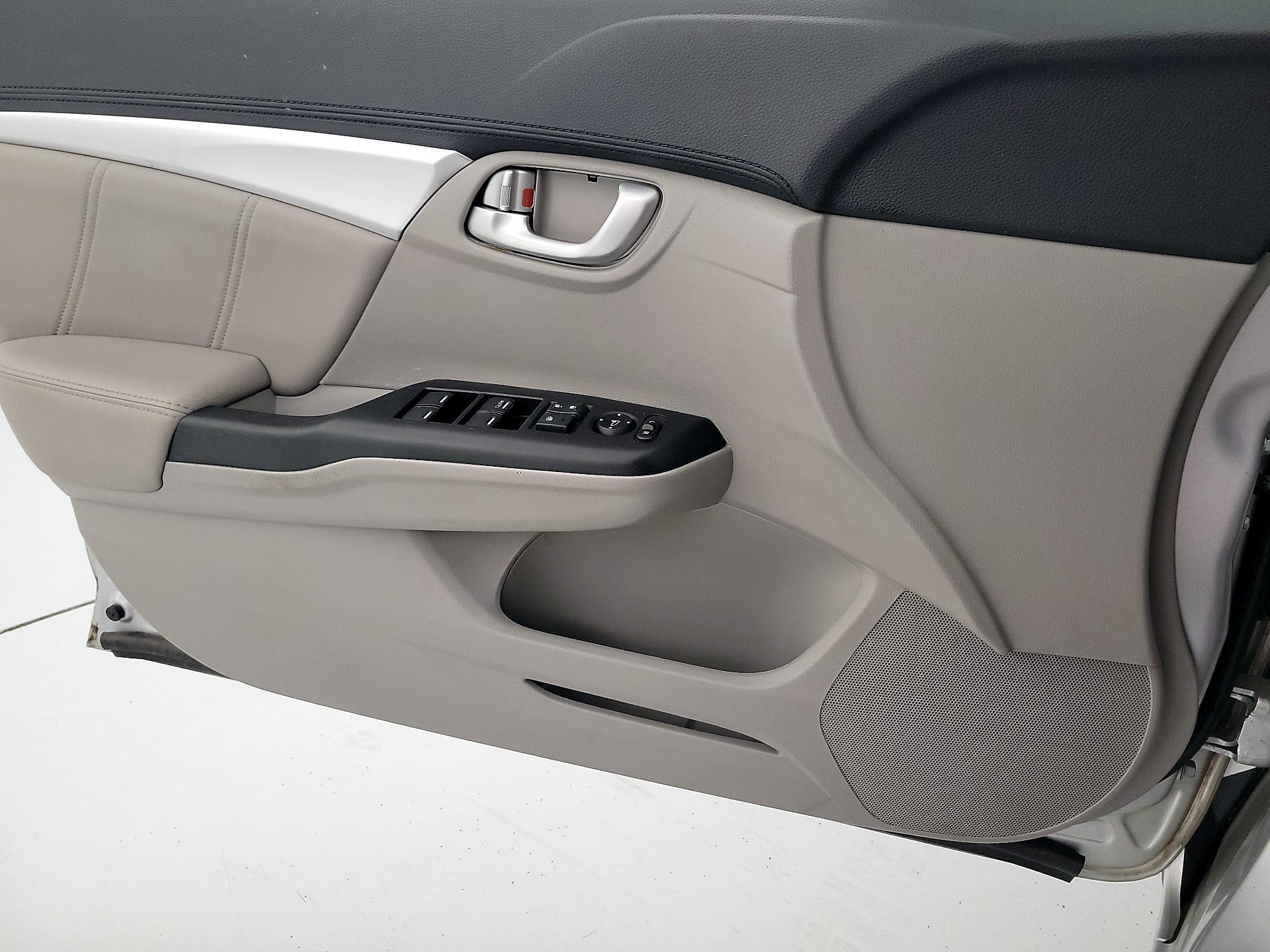 Thumbnail: 2014 Honda Civic - 12