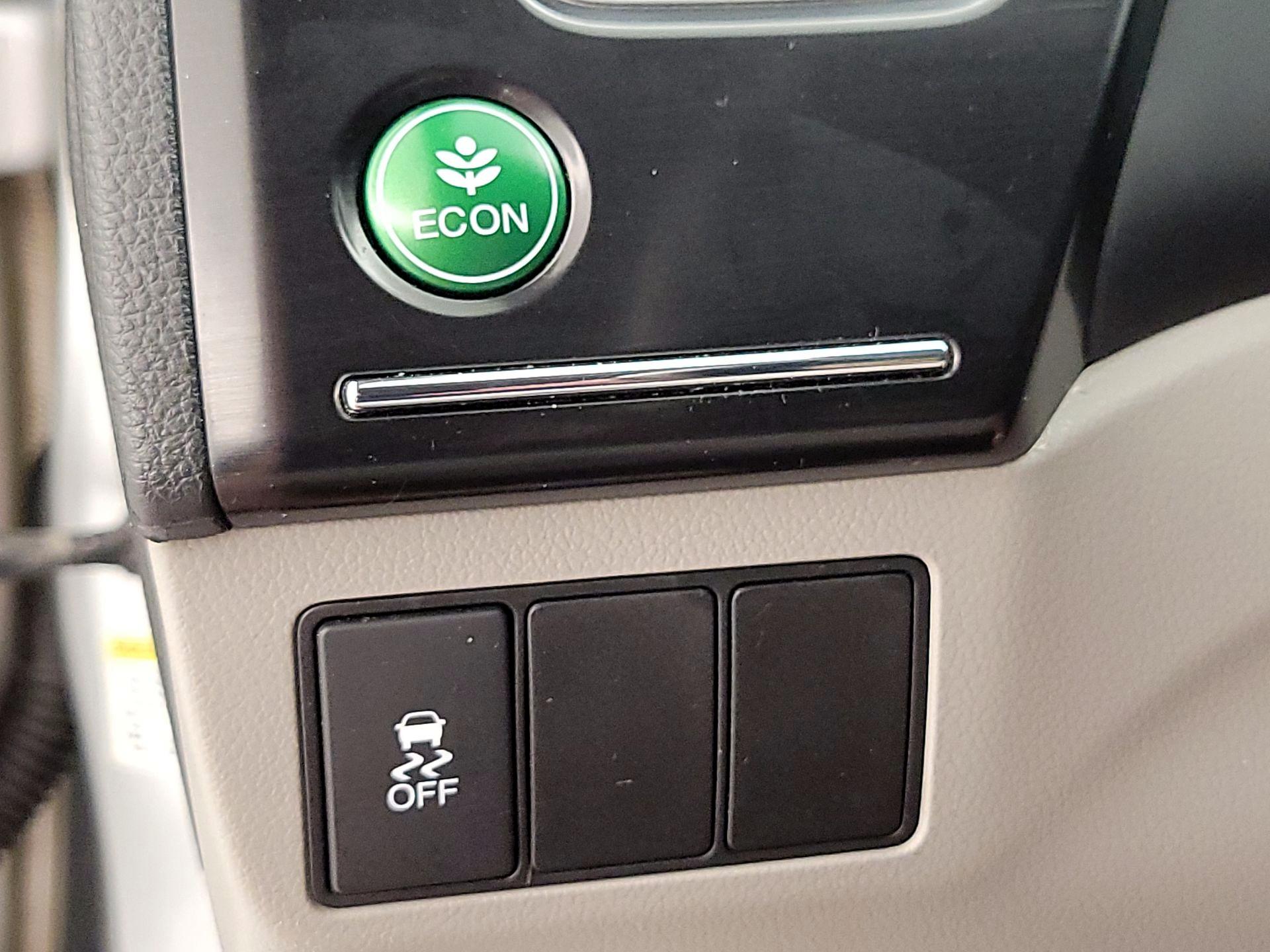 Thumbnail: 2014 Honda Civic - 13