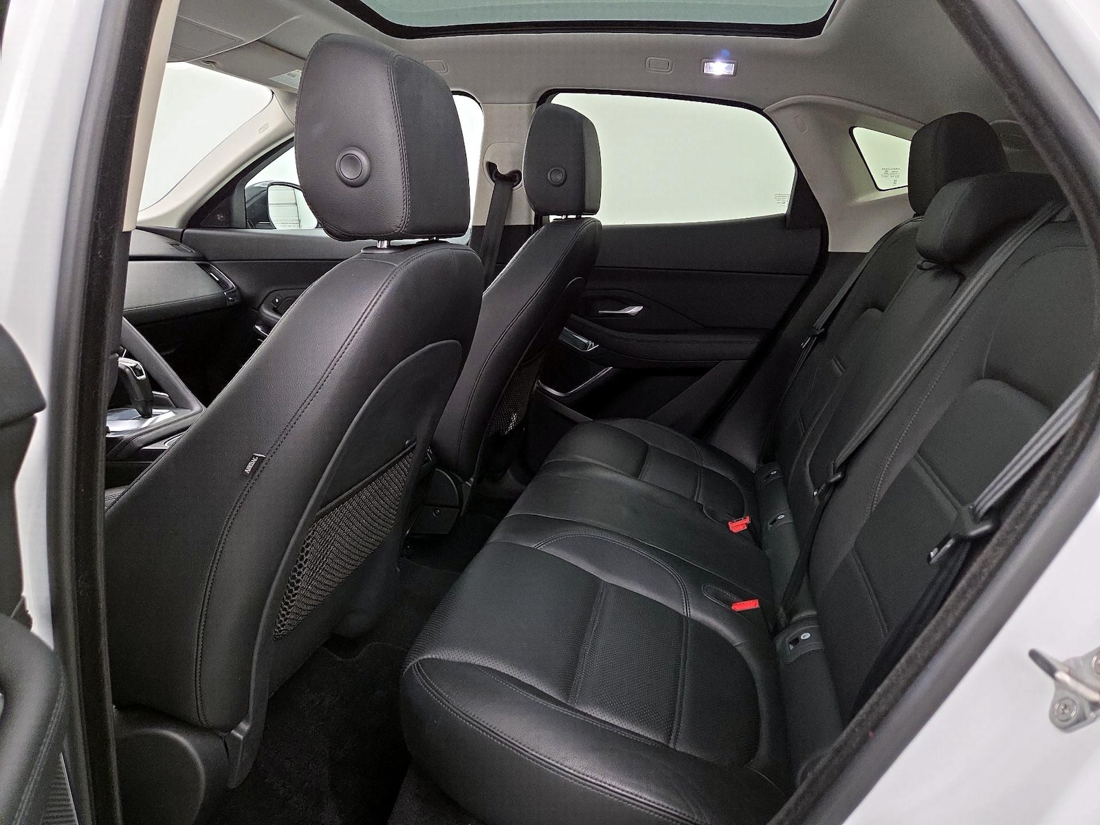 2018 Jaguar E-Pace S - Photo 22