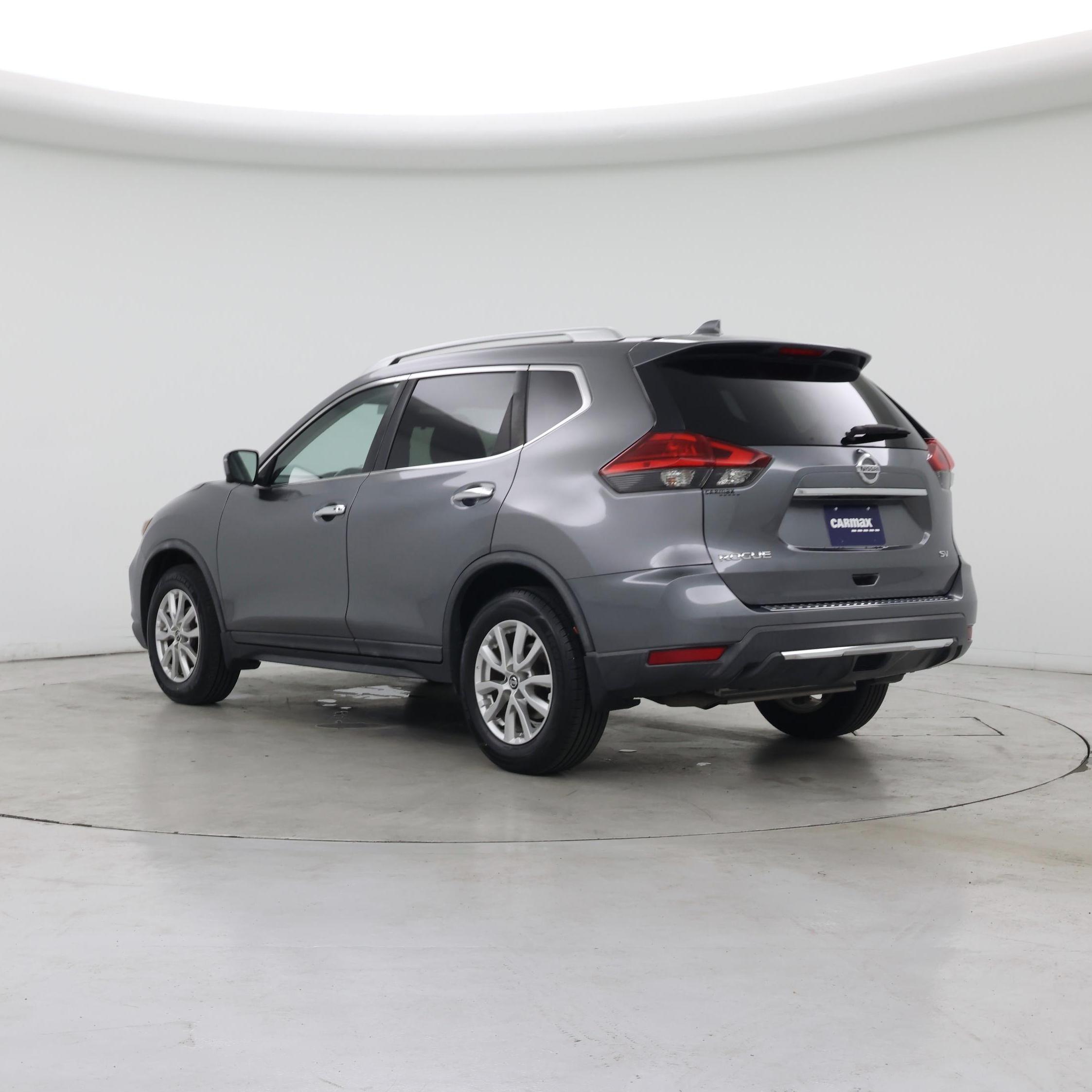 Thumbnail: 2017 Nissan Rogue - 2