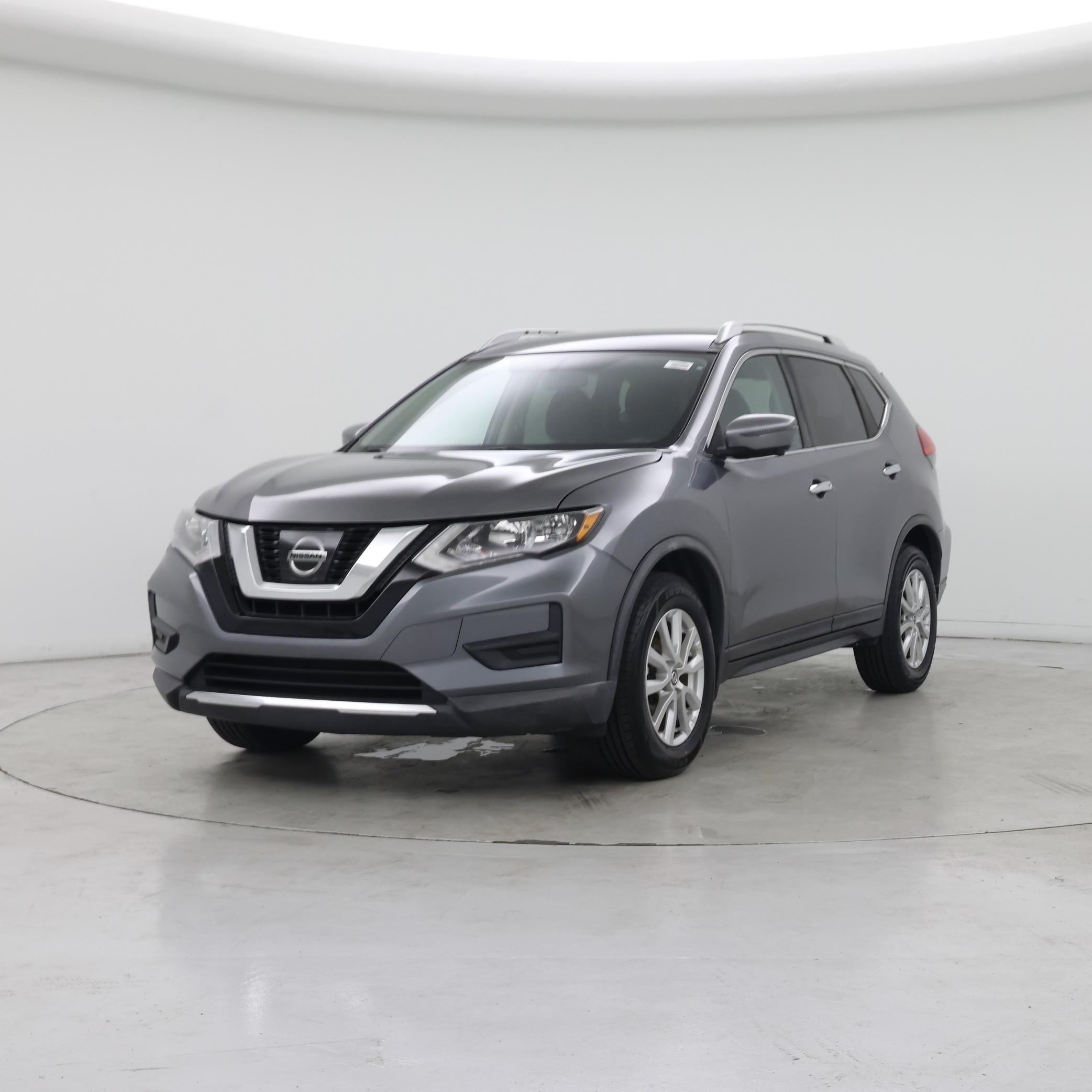 Thumbnail: 2017 Nissan Rogue - 4