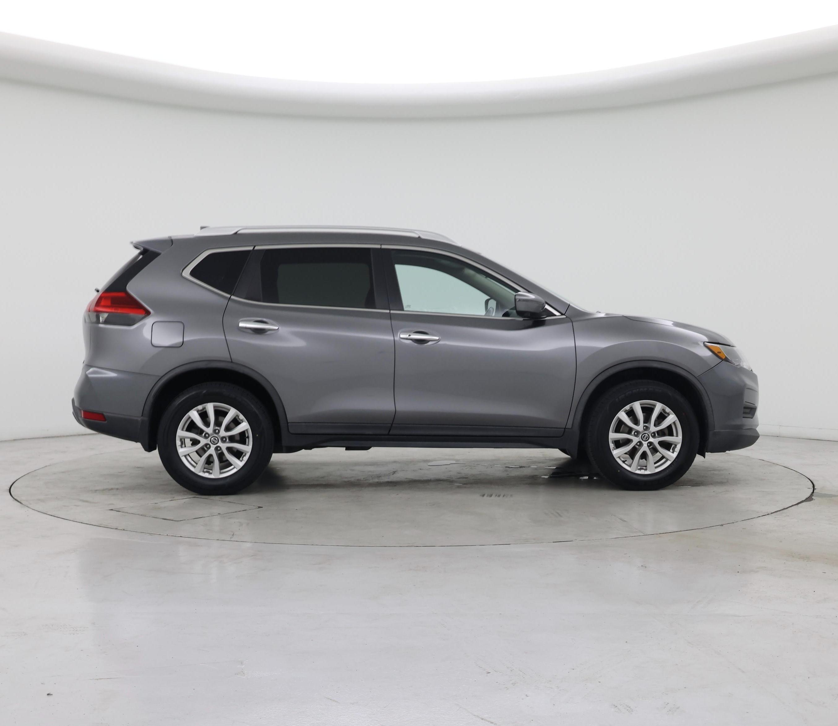 Thumbnail: 2017 Nissan Rogue - 7