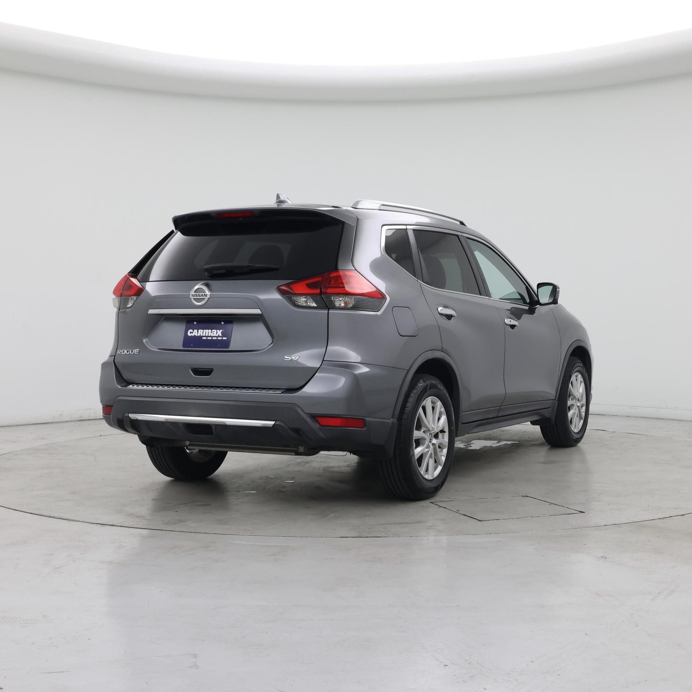 Thumbnail: 2017 Nissan Rogue - 8