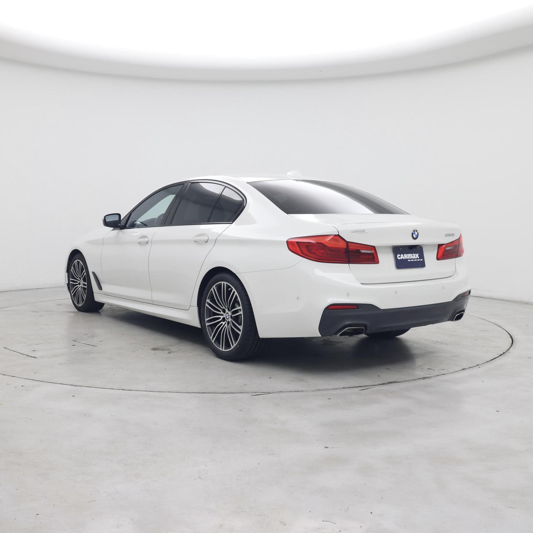 Thumbnail: 2019 BMW 5 Series - 2